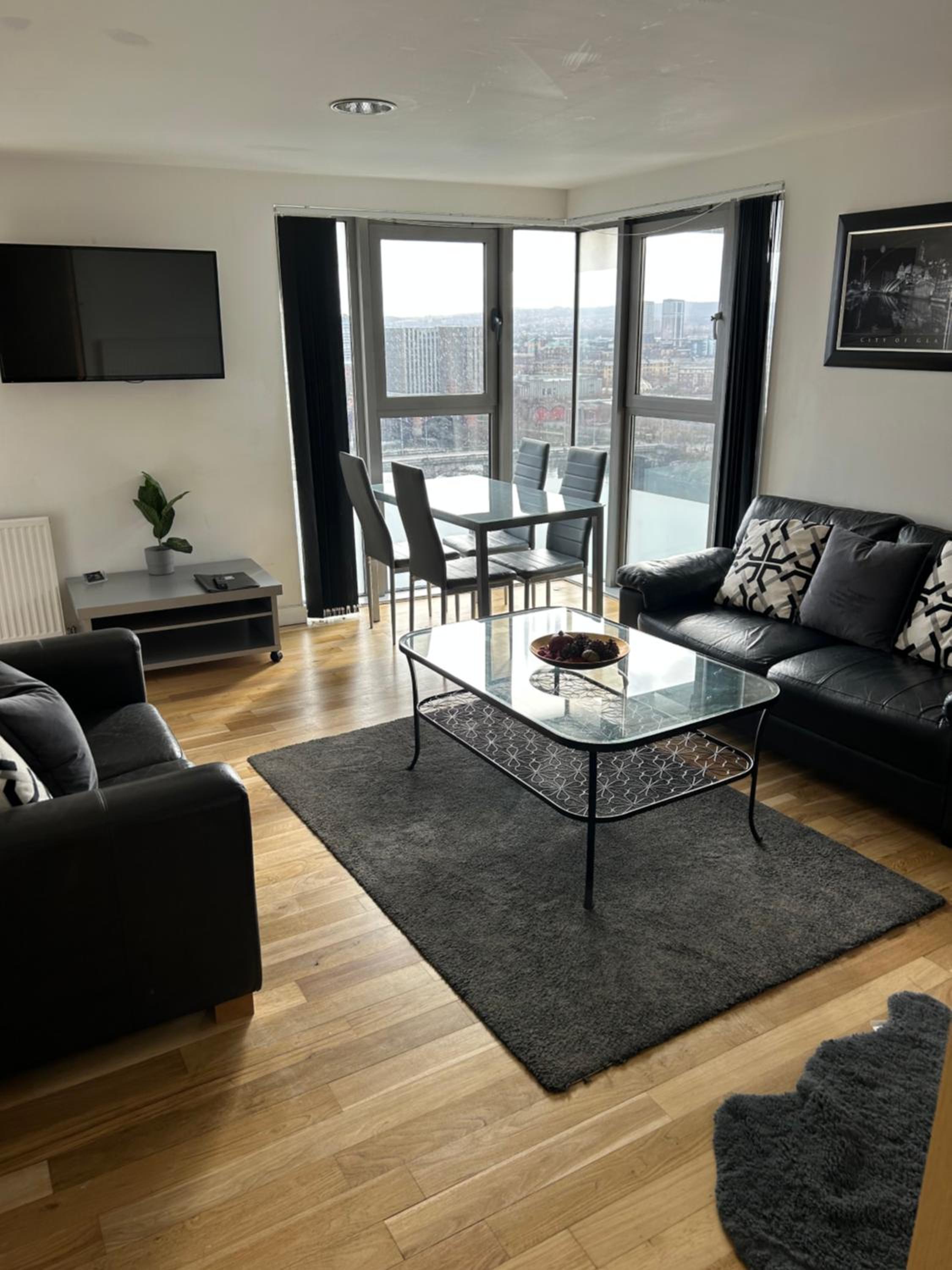 Penthouse Apartment - Photo 4