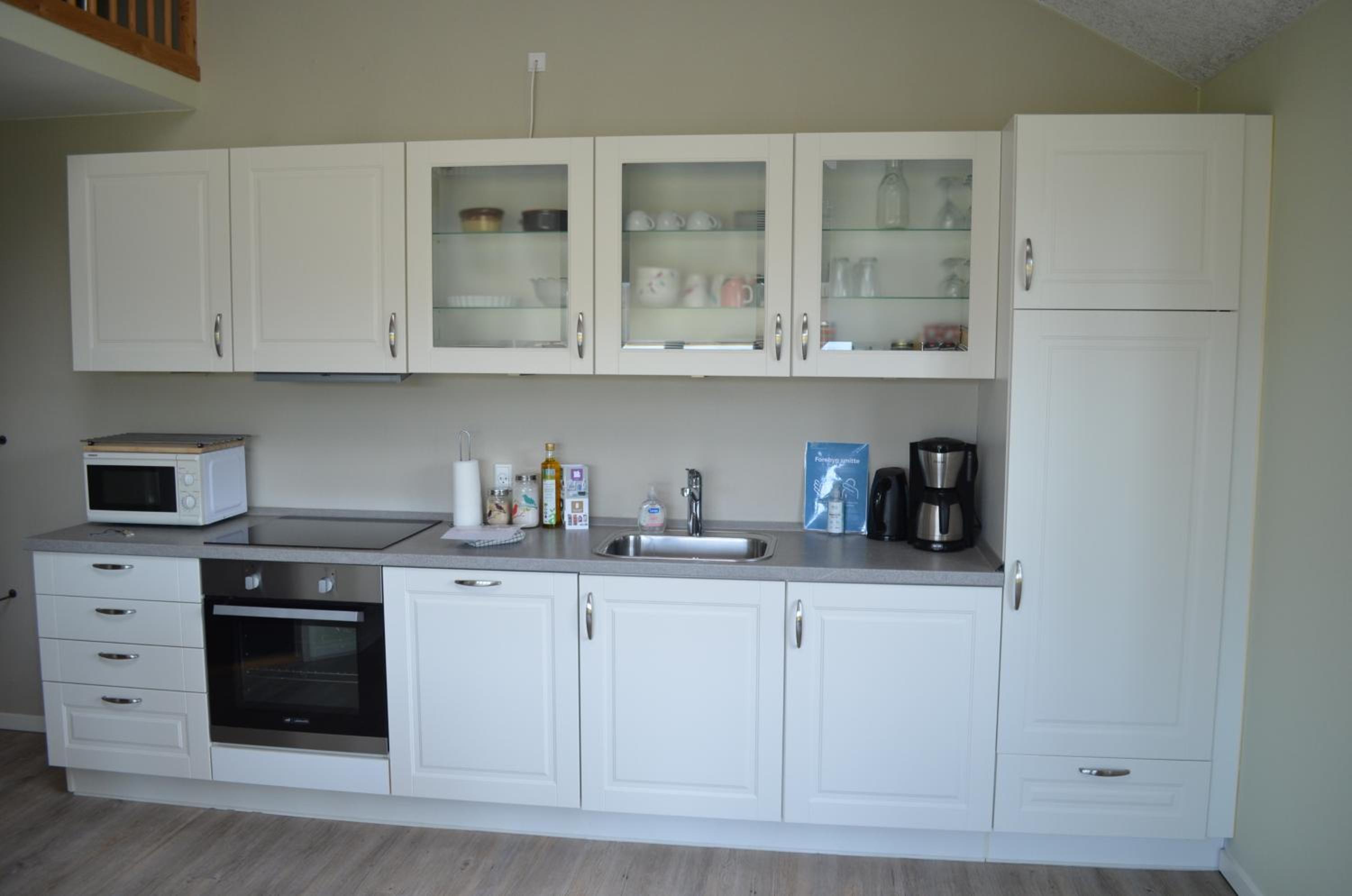 Studio Apartment - Photo 15