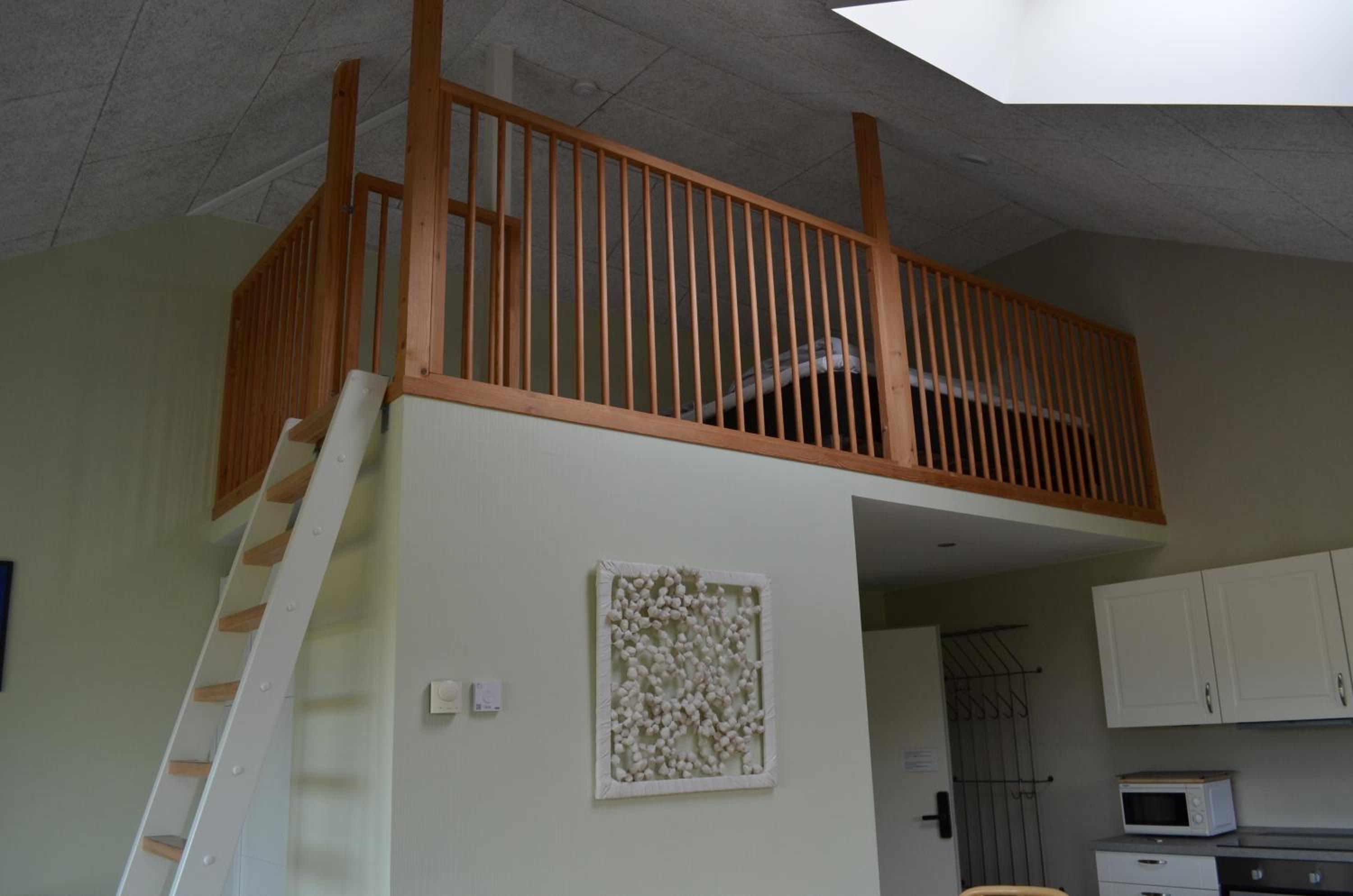 Studio Apartment - Photo 20