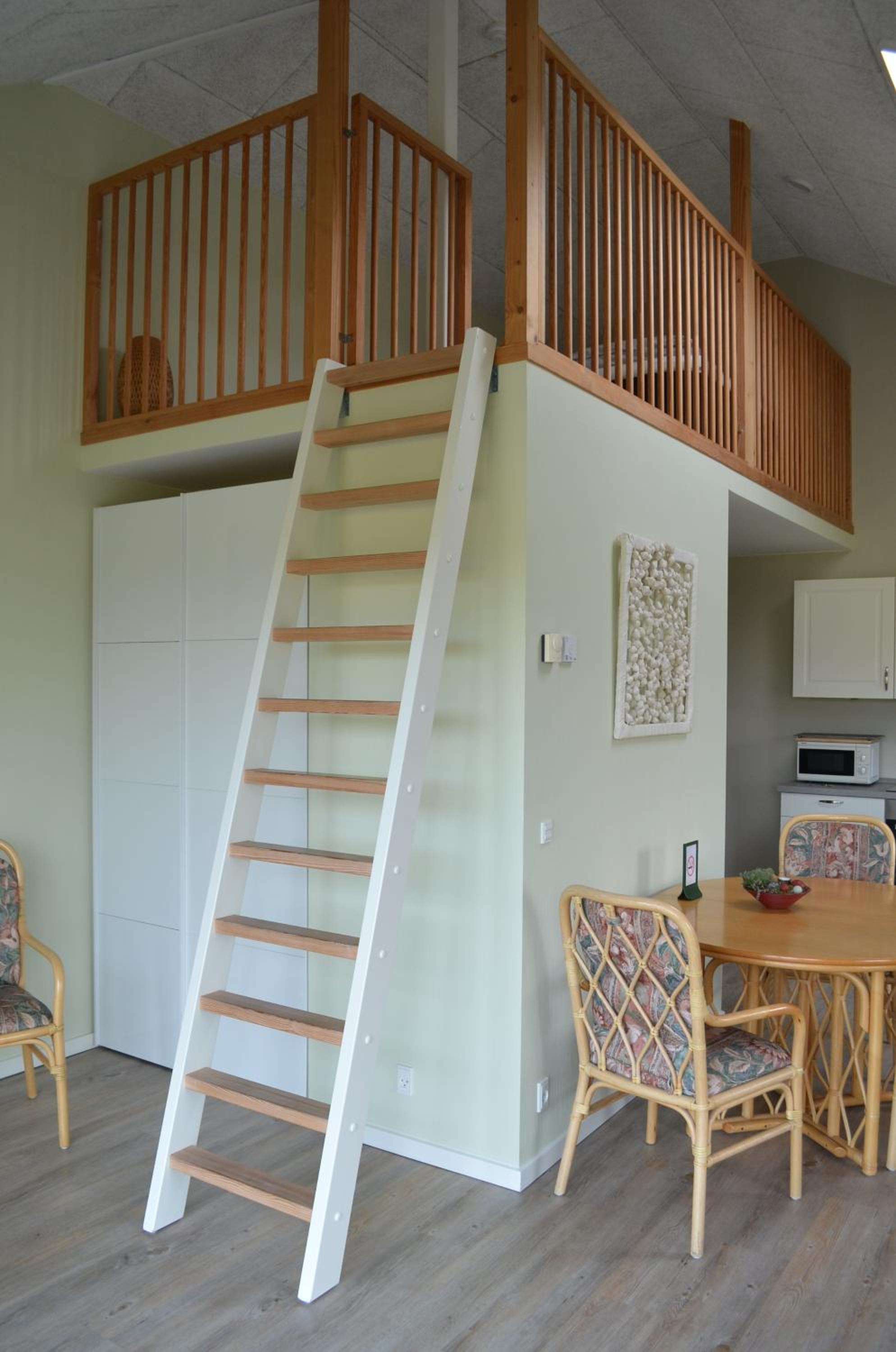 Studio Apartment - Photo 21