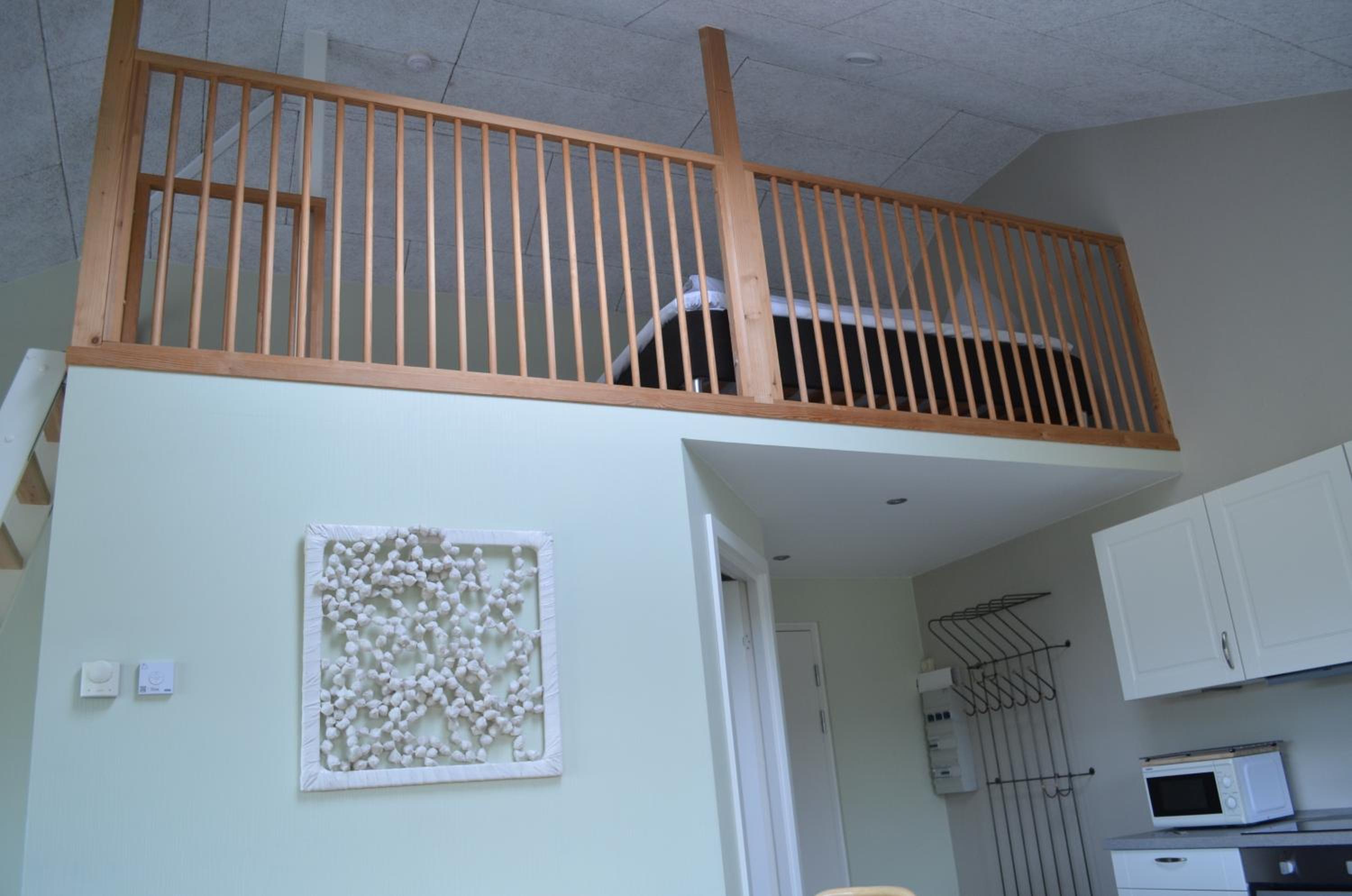 Studio Apartment - Photo 22