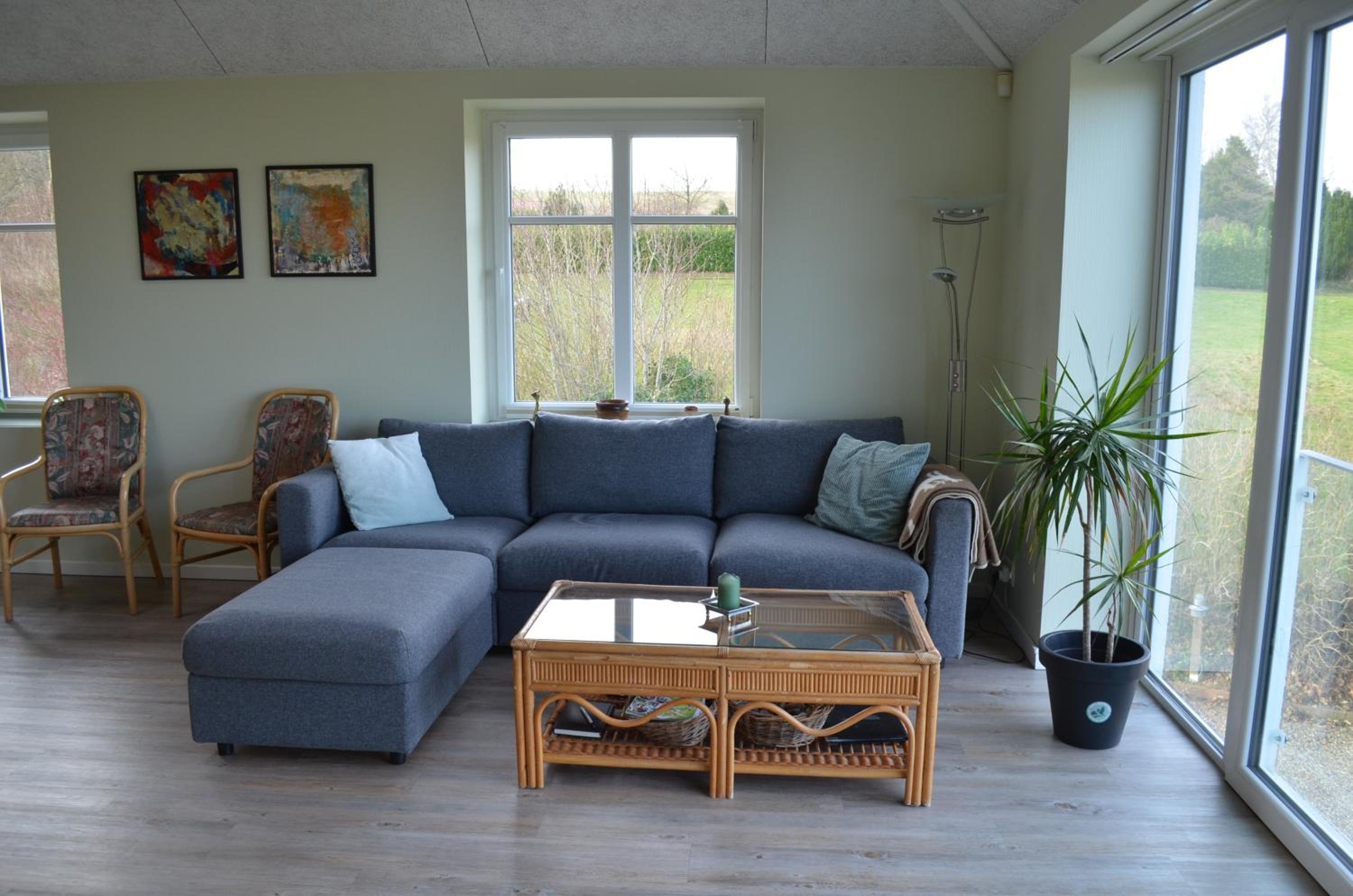 Studio Apartment - Photo 2