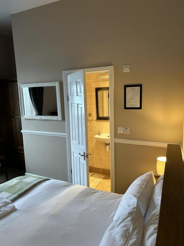 Double Room with Sea View - Photo 3