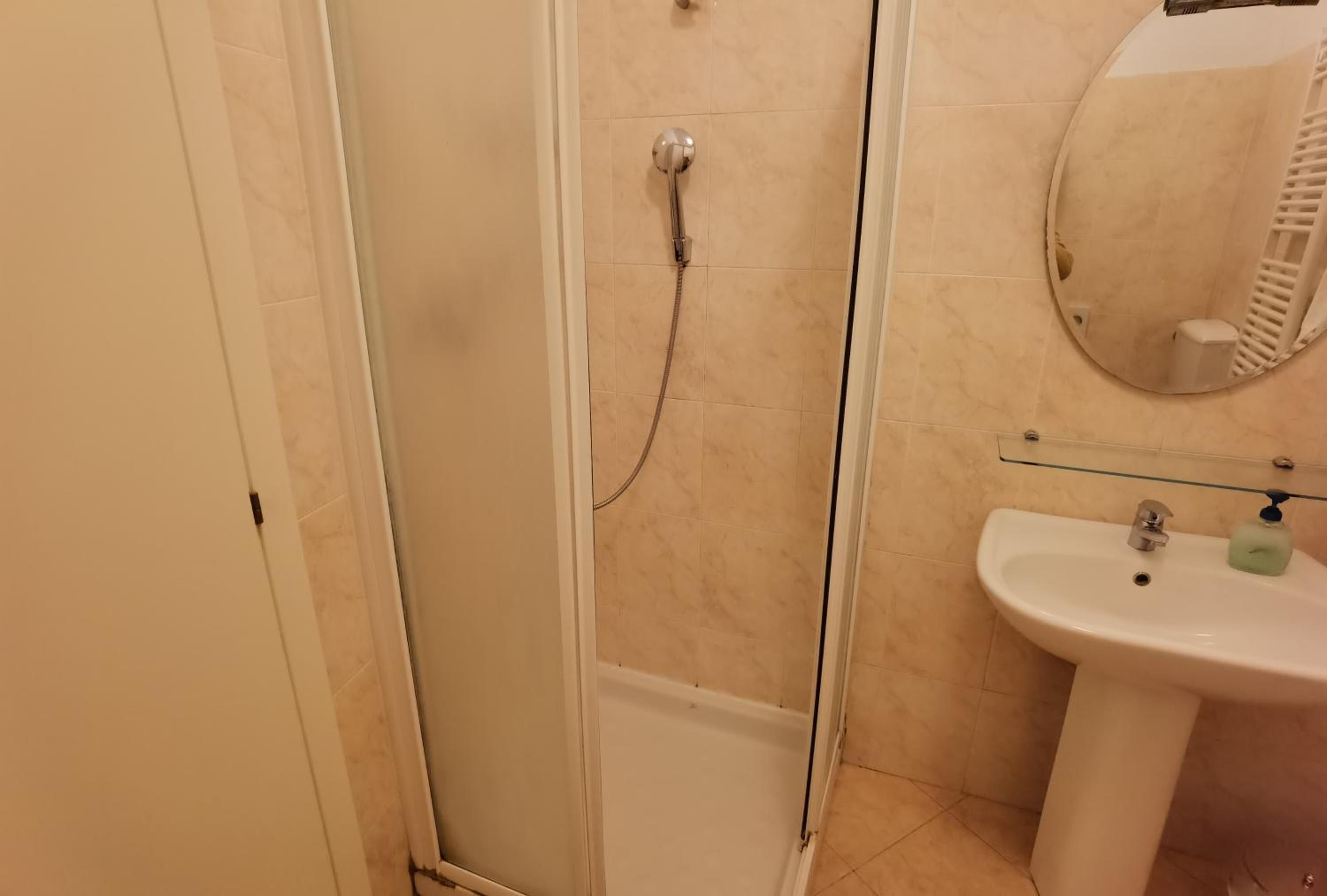 Quadruple Room photo 3