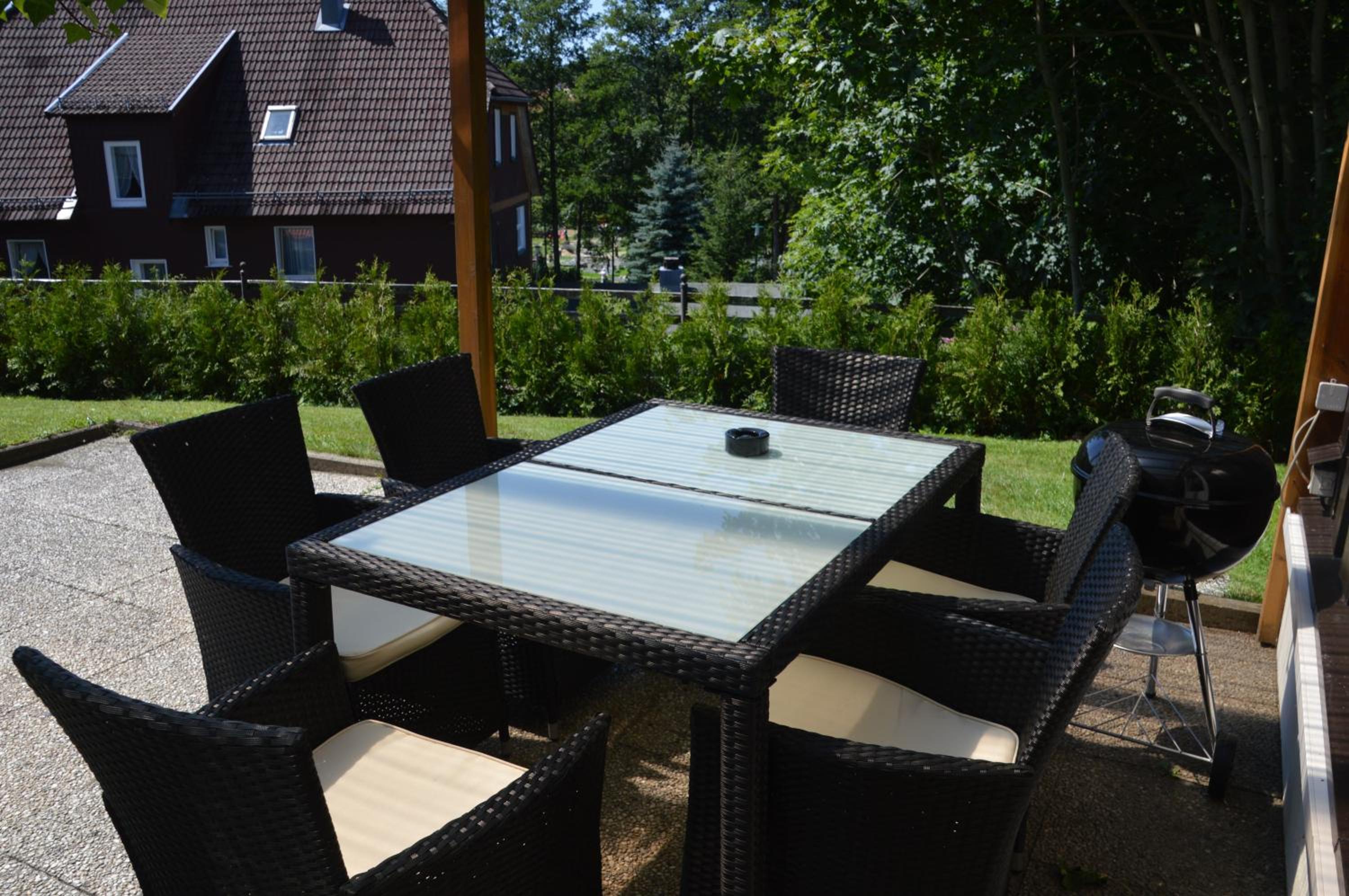 Apartment with Terrace photo 2