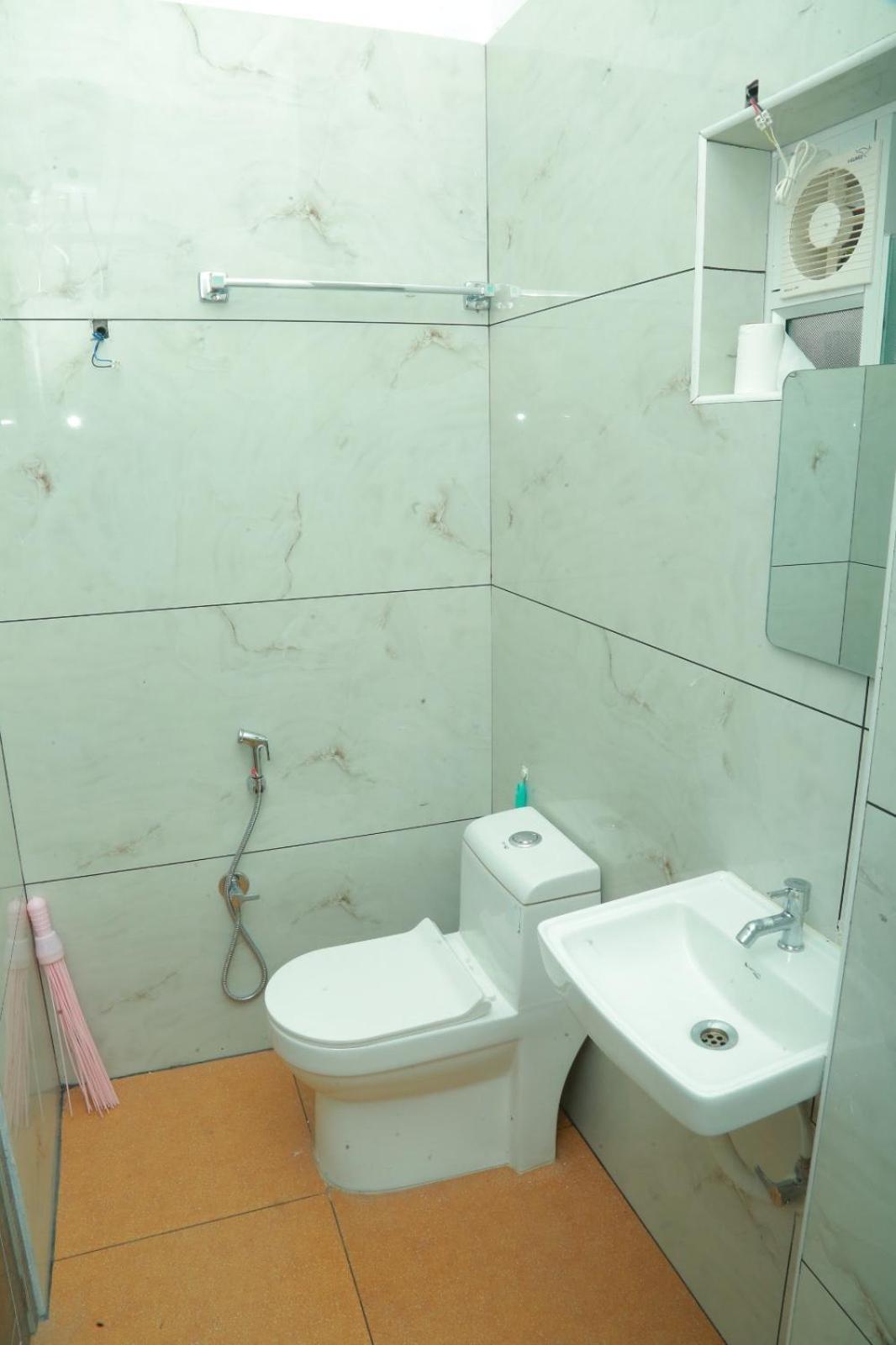 Double Room with Private Bathroom photo 2