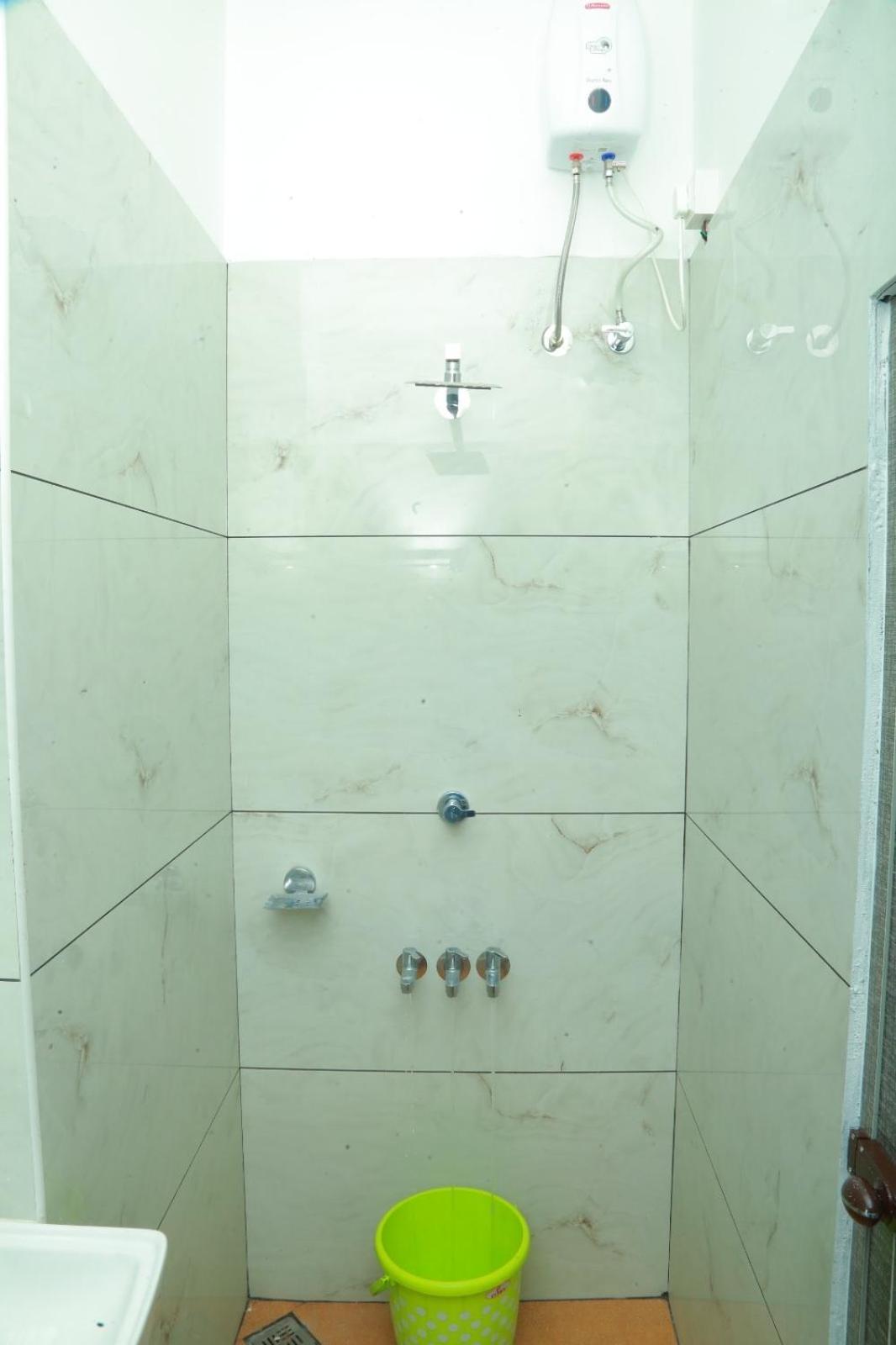 Double Room with Balcony photo 3
