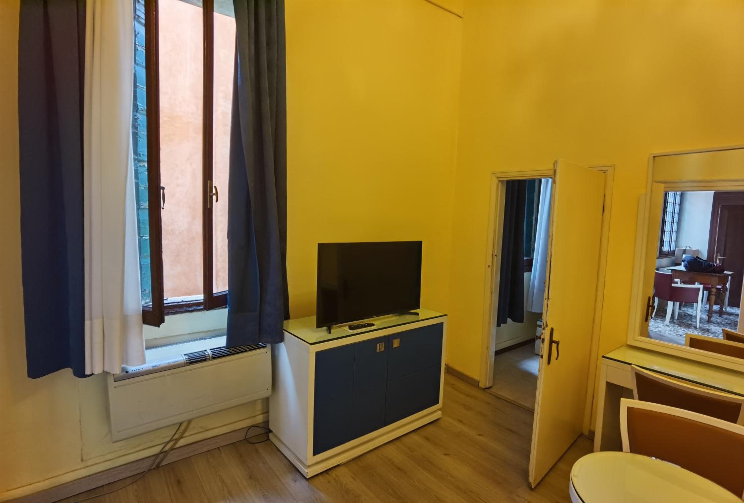 Double or Twin Room photo 1