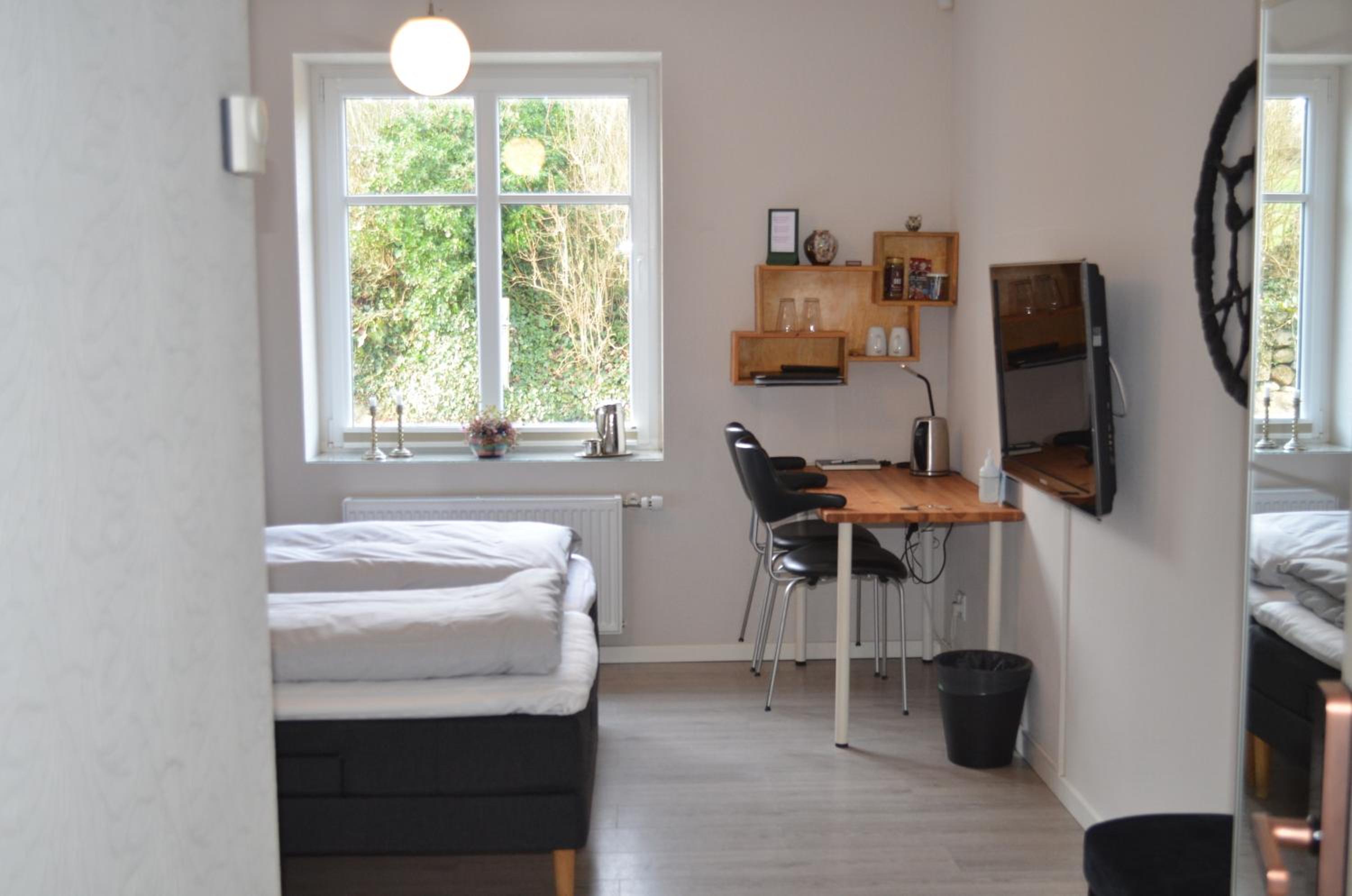 Double or Twin Room with Shower (Græs) - Photo 1