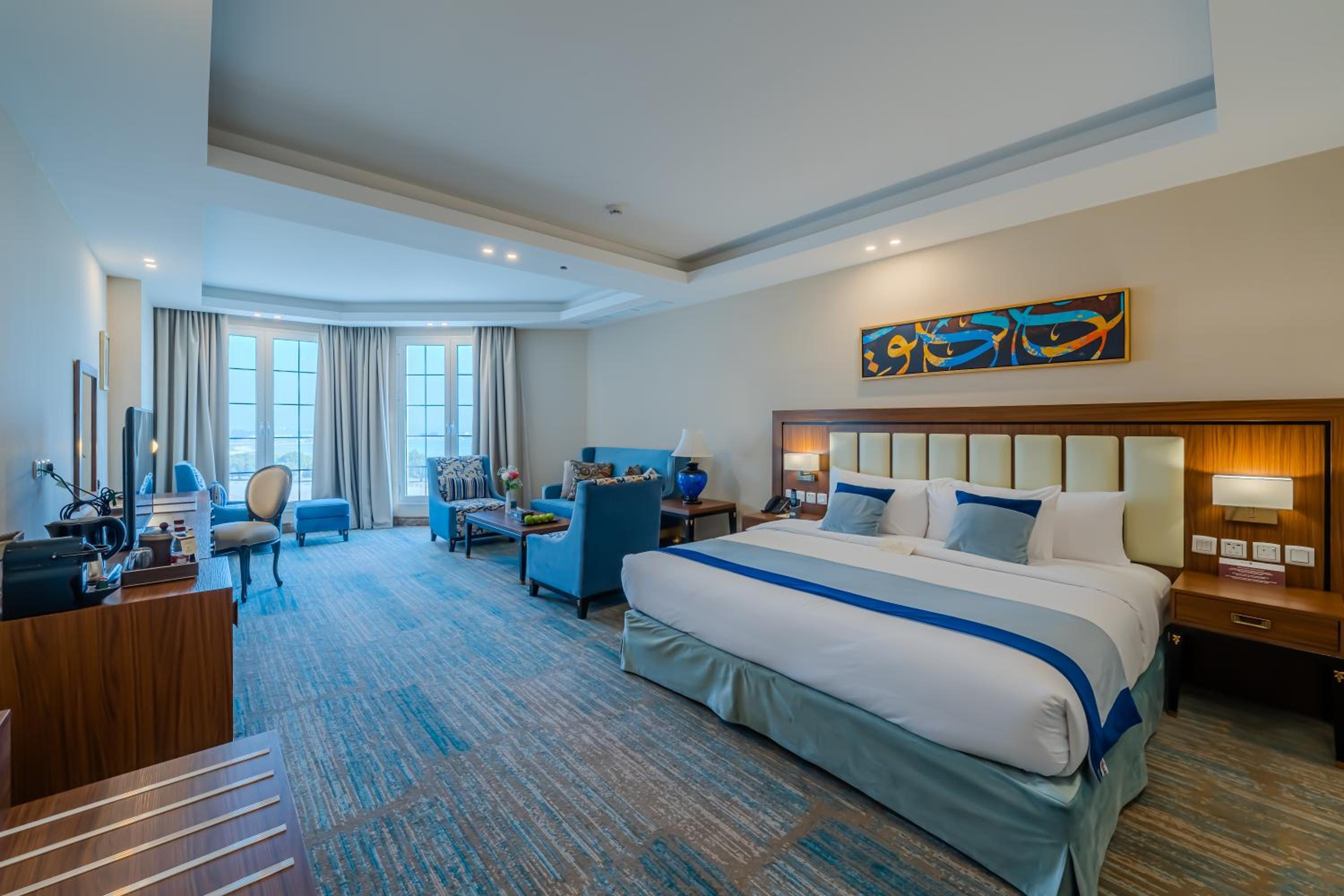 Deluxe Suite with Sea View
