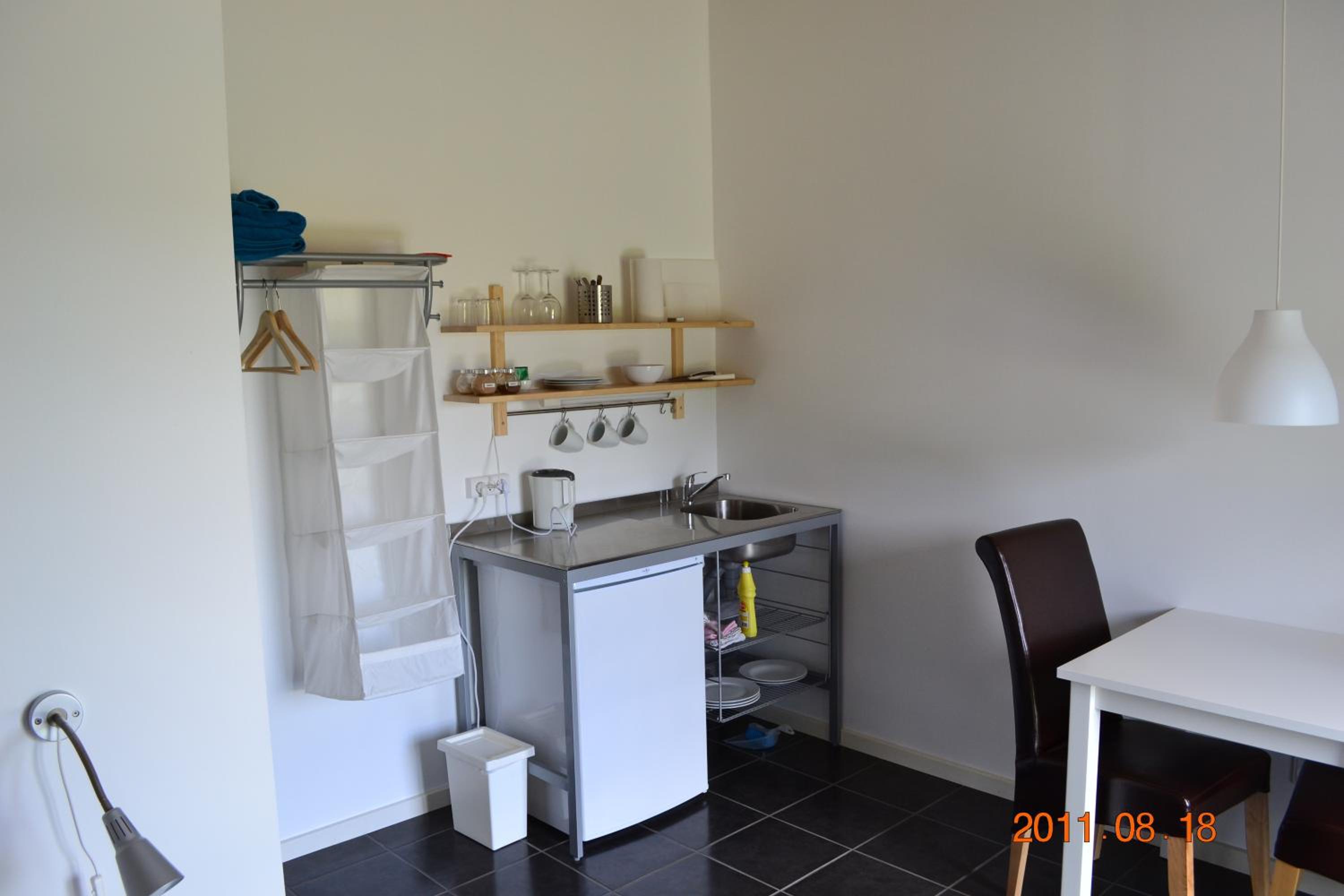 Deluxe Double Room with Shower - Photo 2