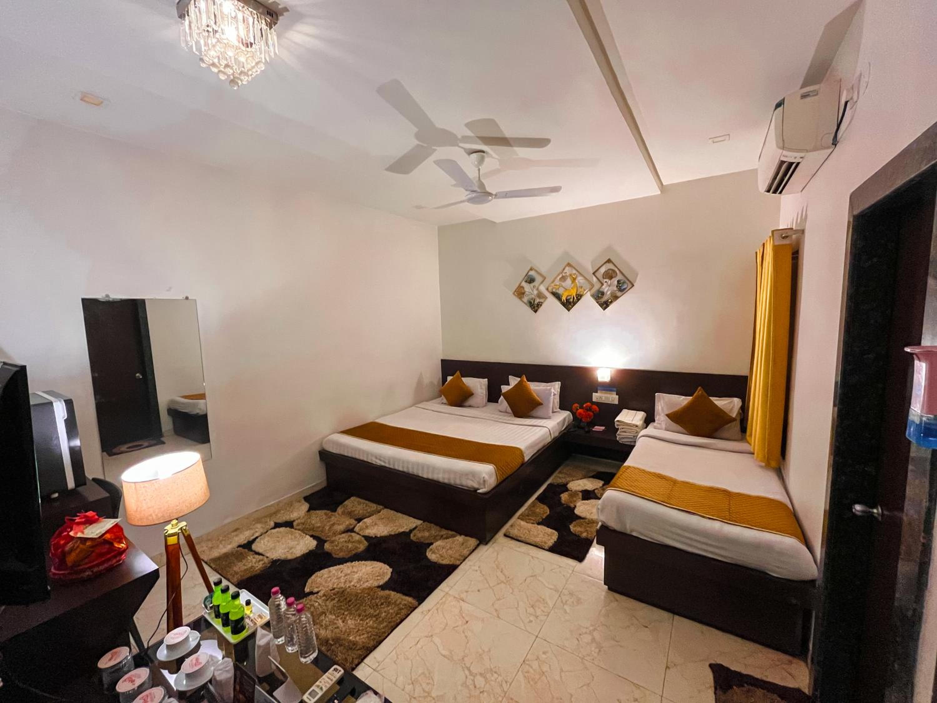 Superior Triple Room - Photo 1