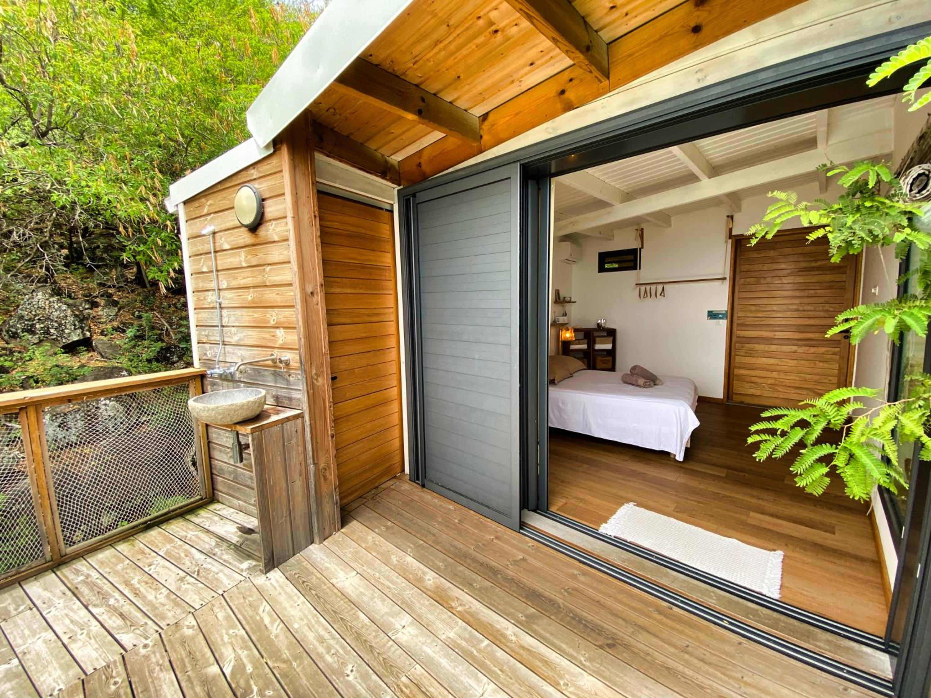 Two-Bedroom House photo 3