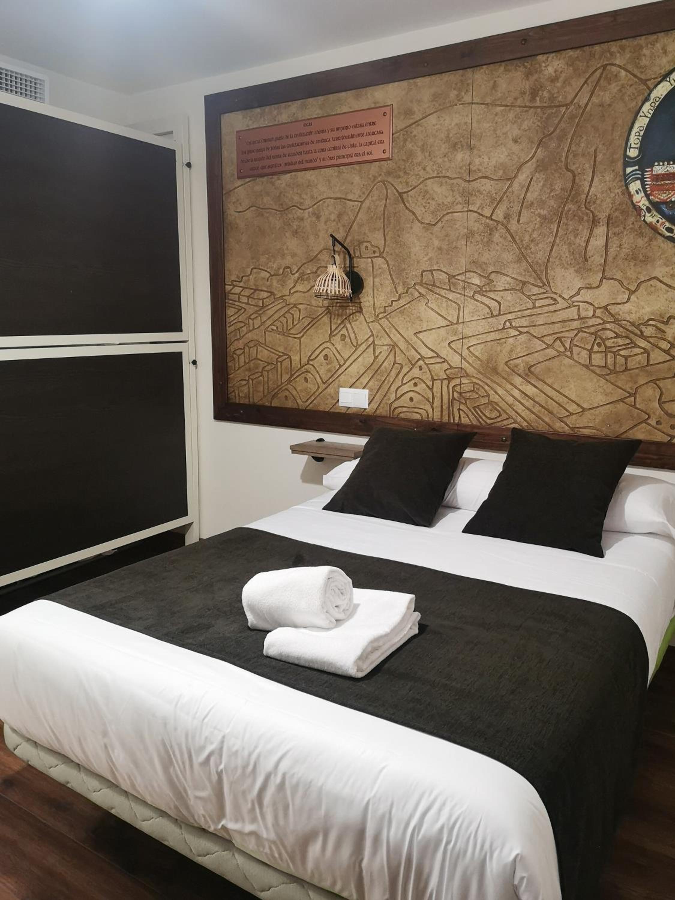 Quadruple Room - Photo 7