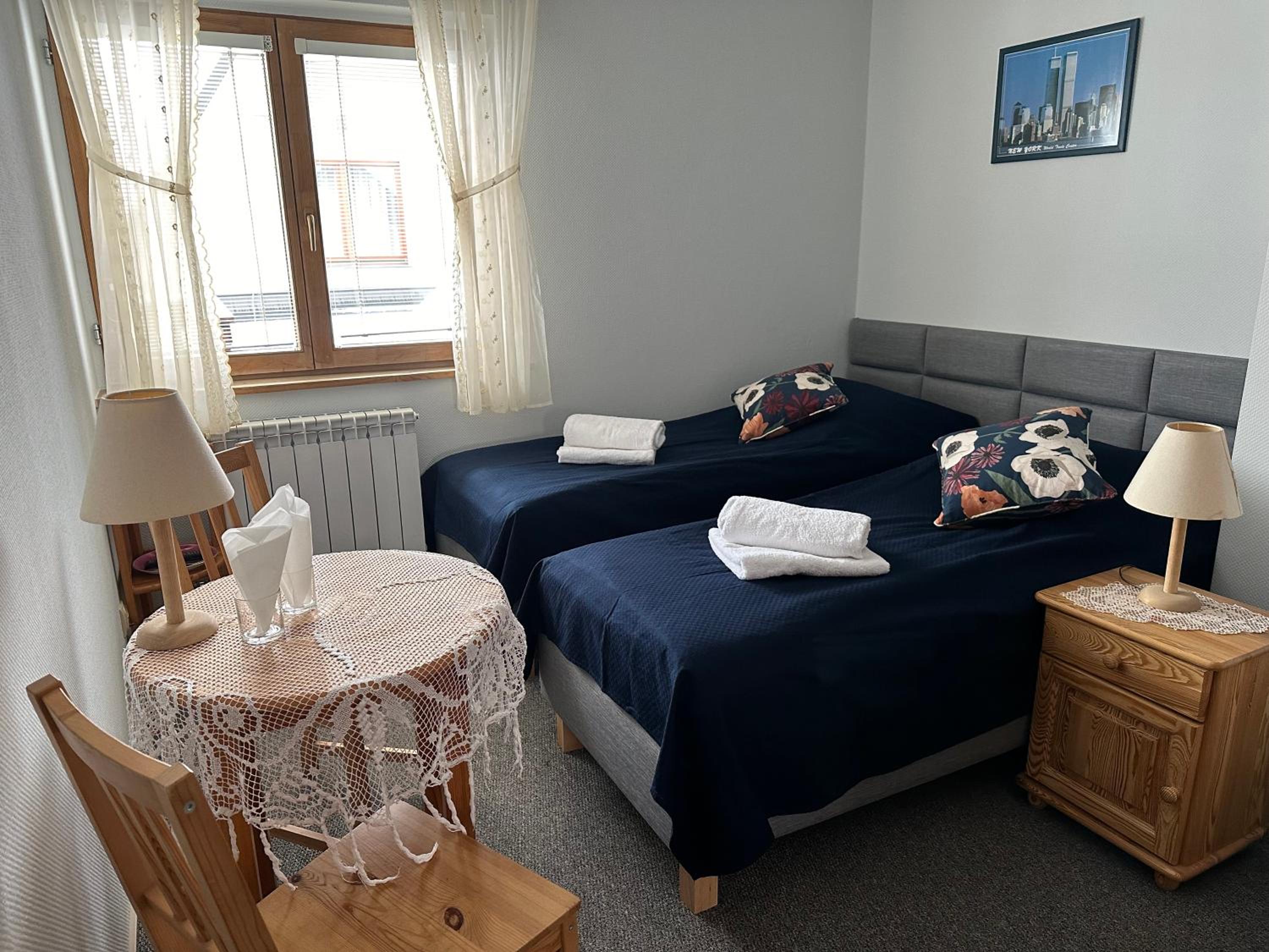 Double Room - Photo 3
