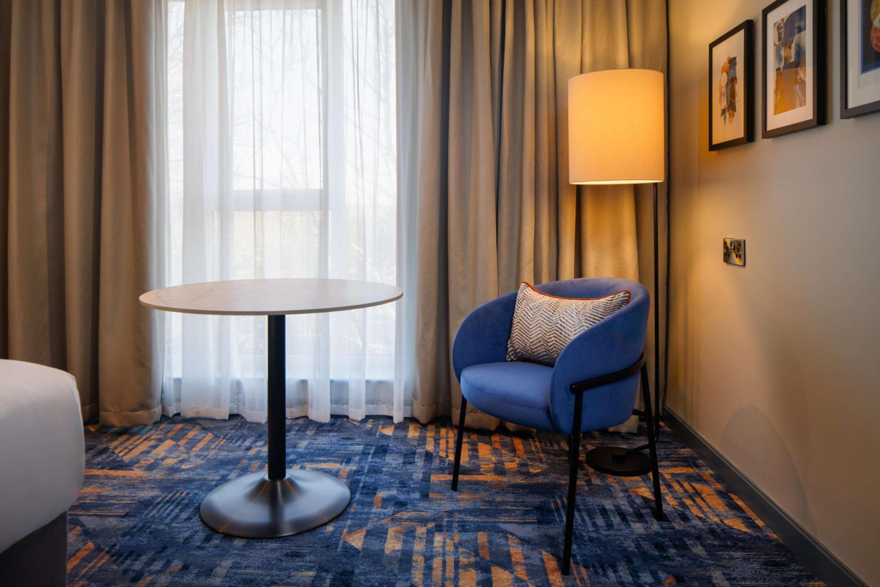 Superior King Room - Photo 2