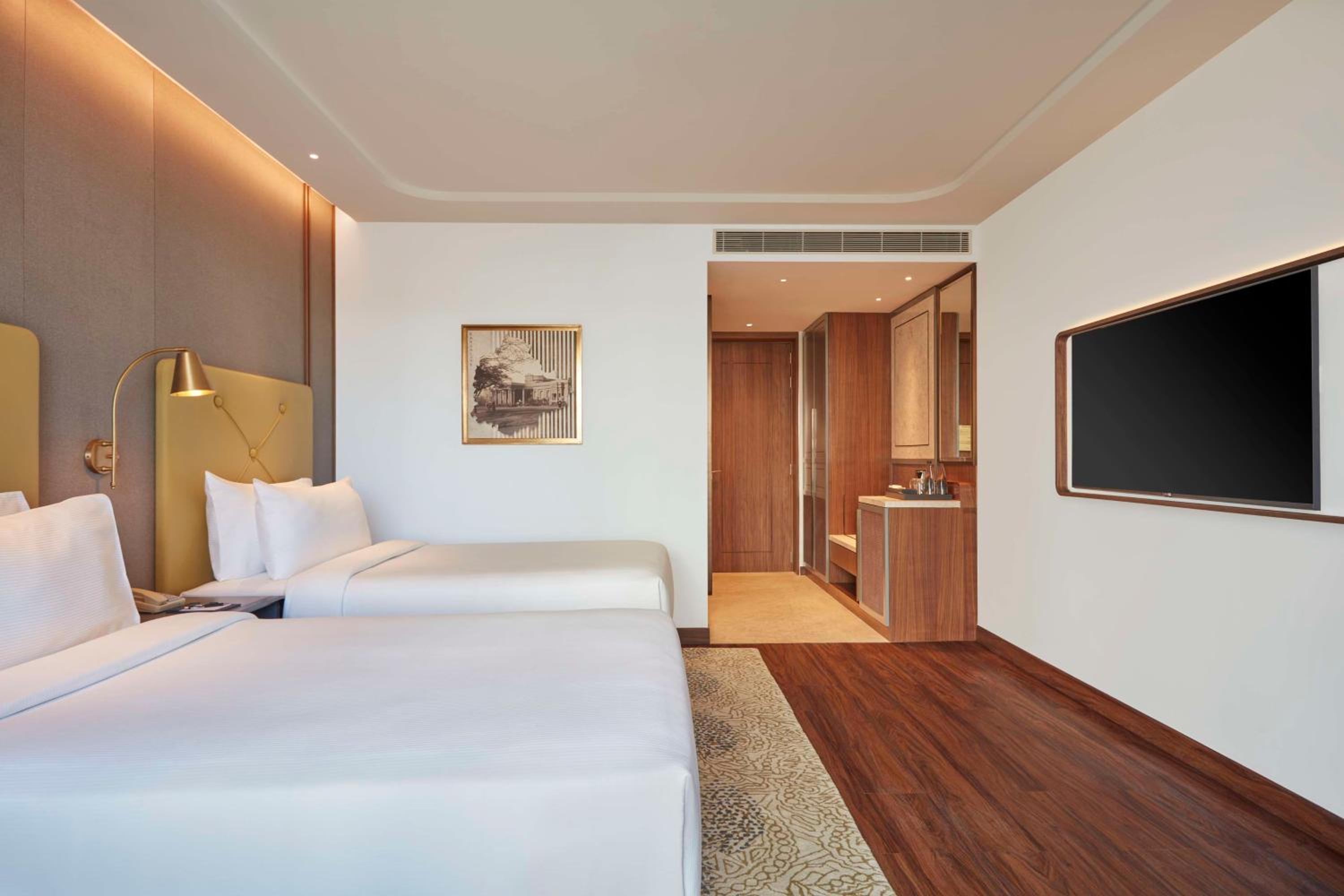 Executive Twin Room - Photo 5