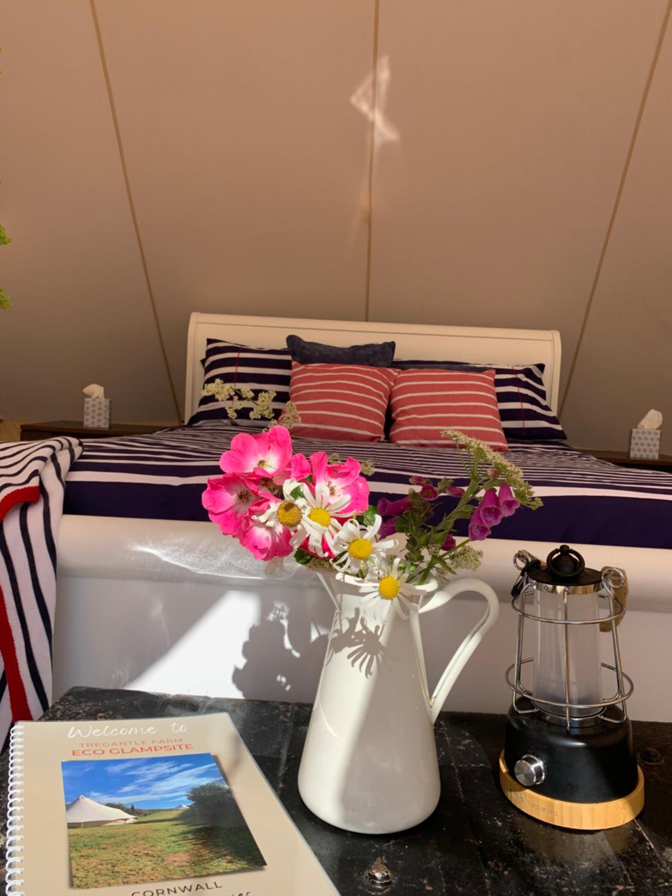 Luxury Cabin Ebb+flow photo 1