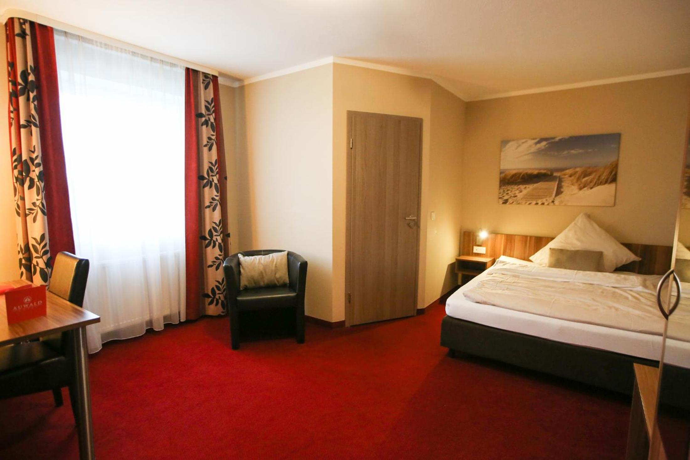 Single Room photo 3