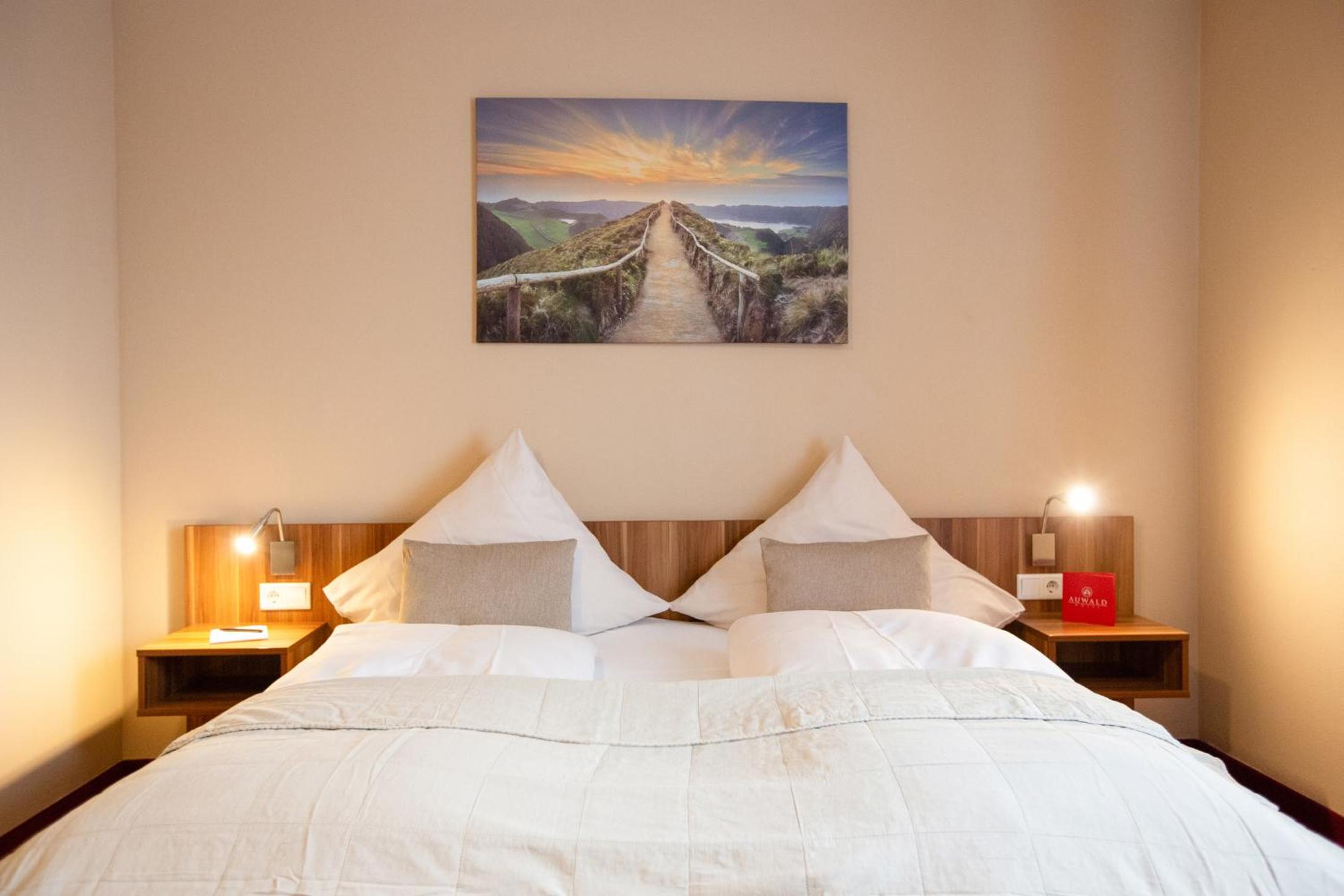 Double Room - Photo 7