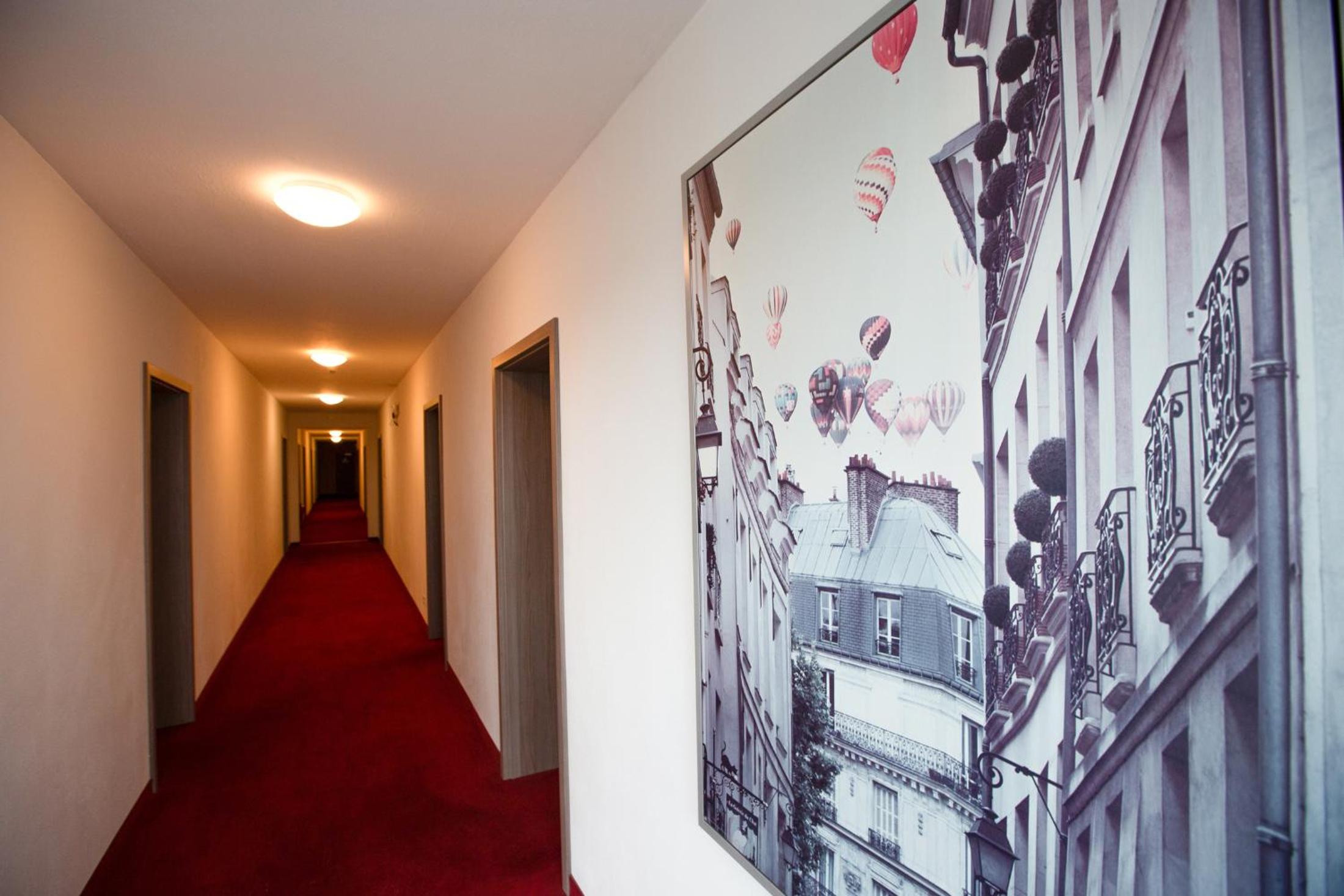 Double Room - Photo 5
