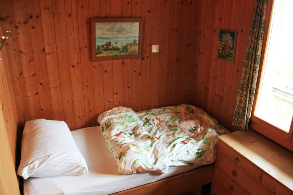 Two-Bedroom House photo 3