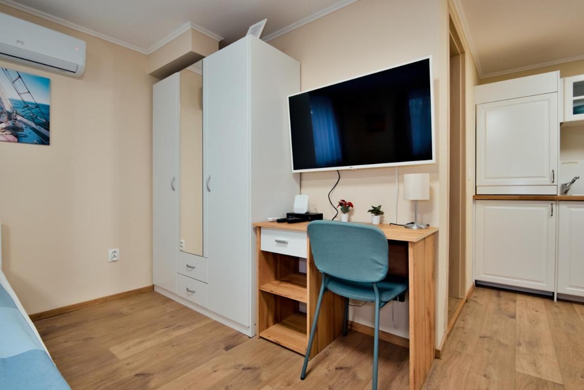 Quadruple Room photo 3