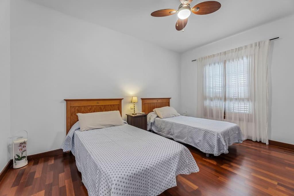 Villa de Tres Habitaciones