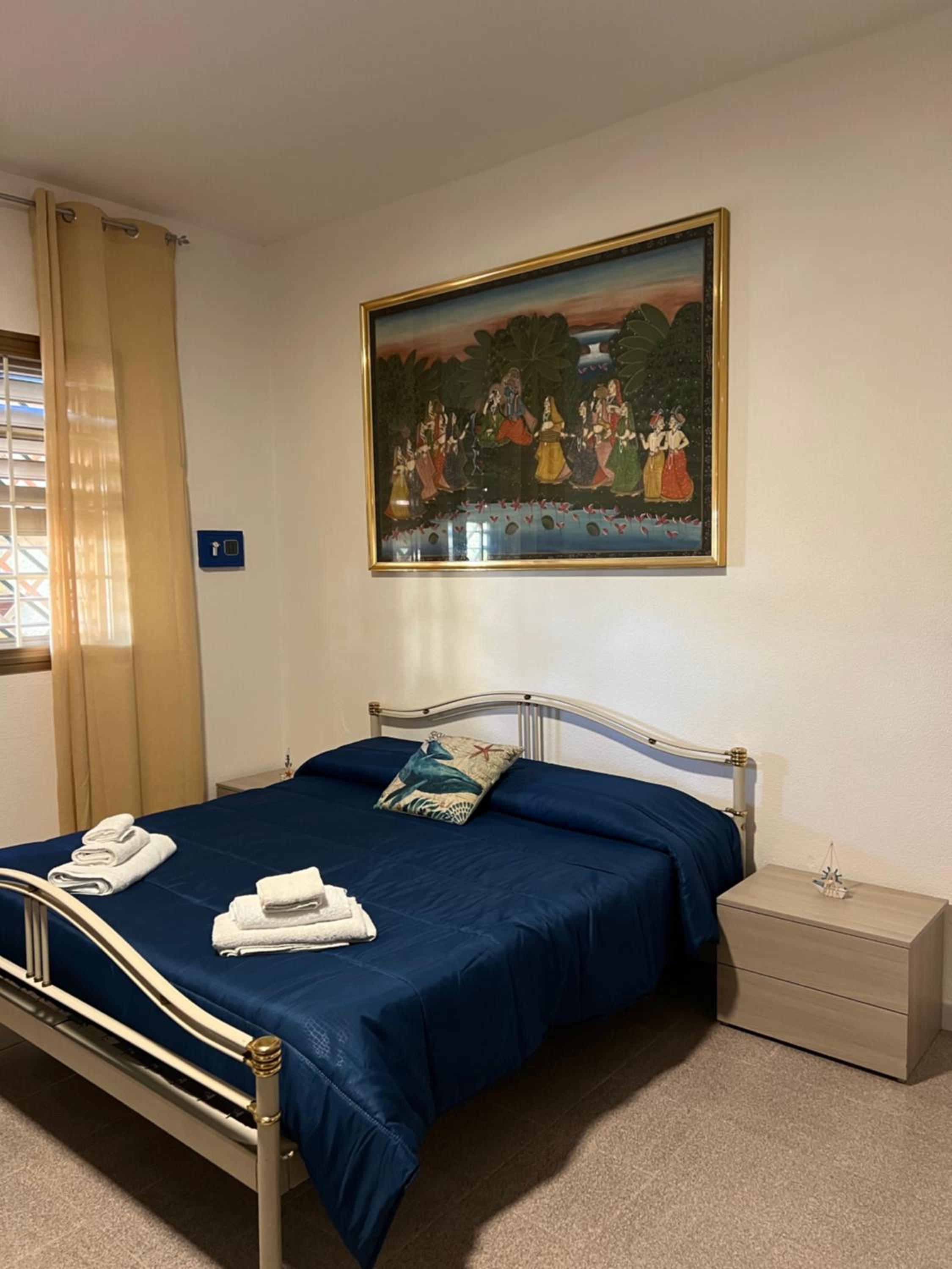 Deluxe King Room photo 1