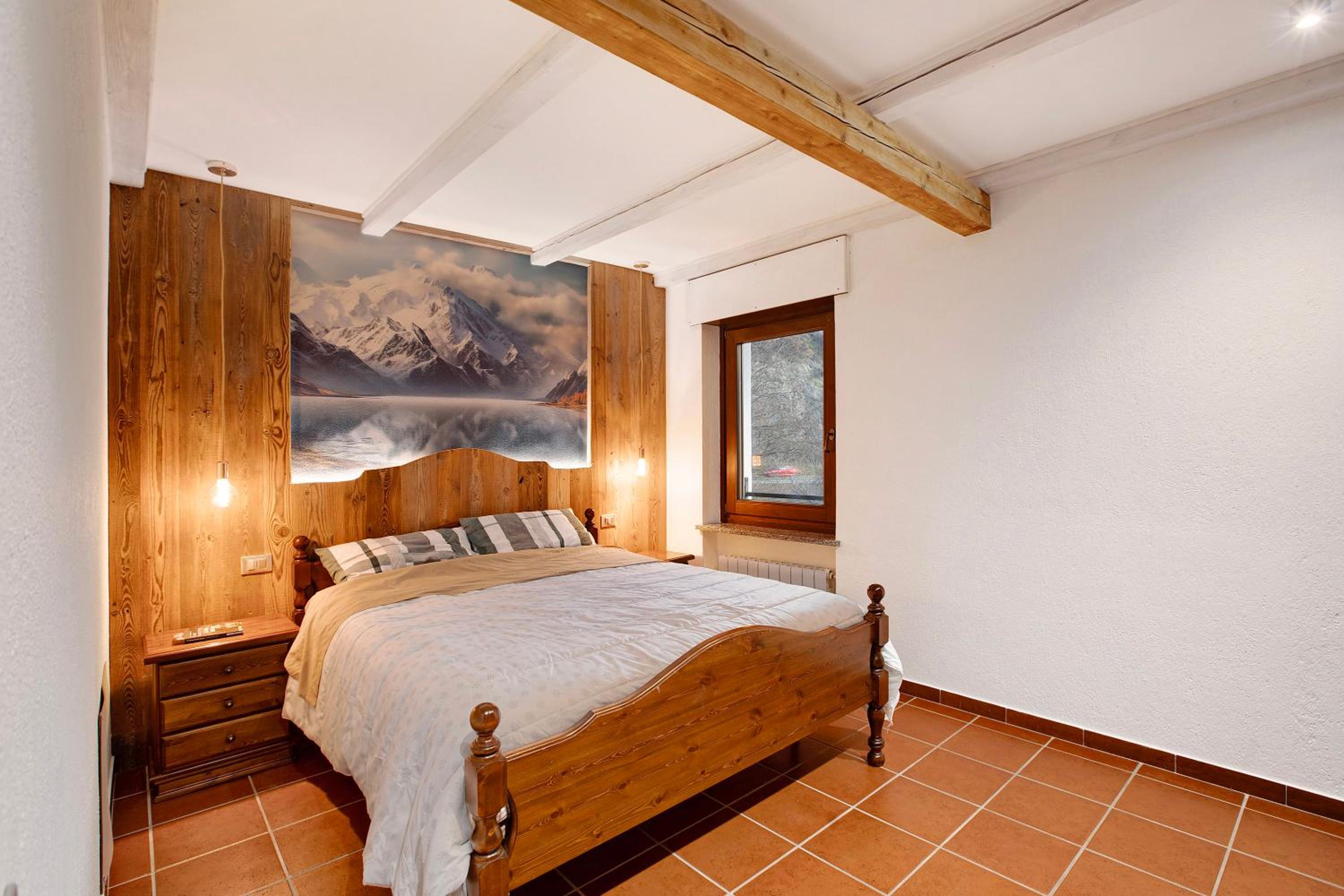 Superior One-Bedroom Apartment With Balcony