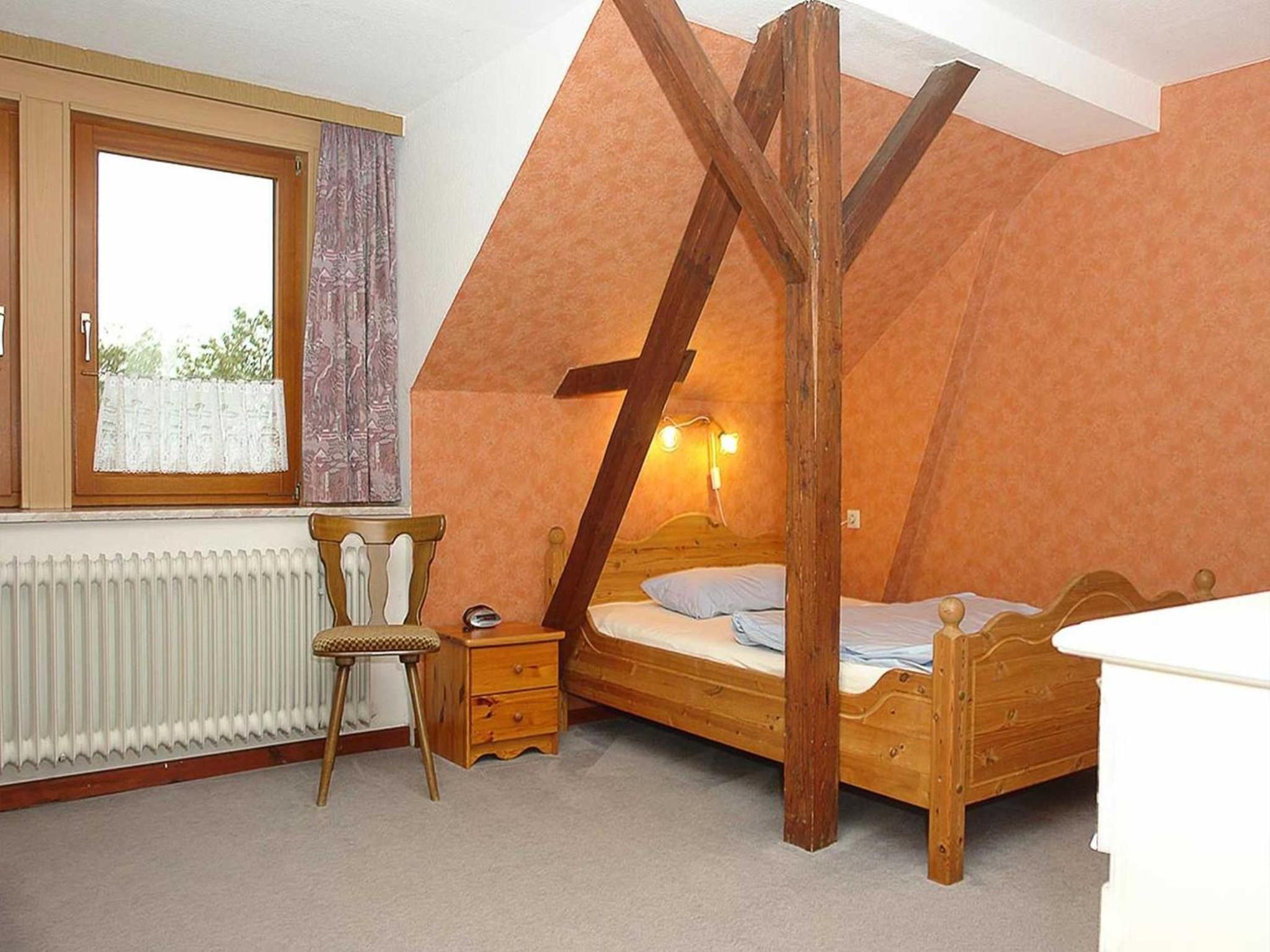Two-Bedroom Apartment with Balcony photo 2