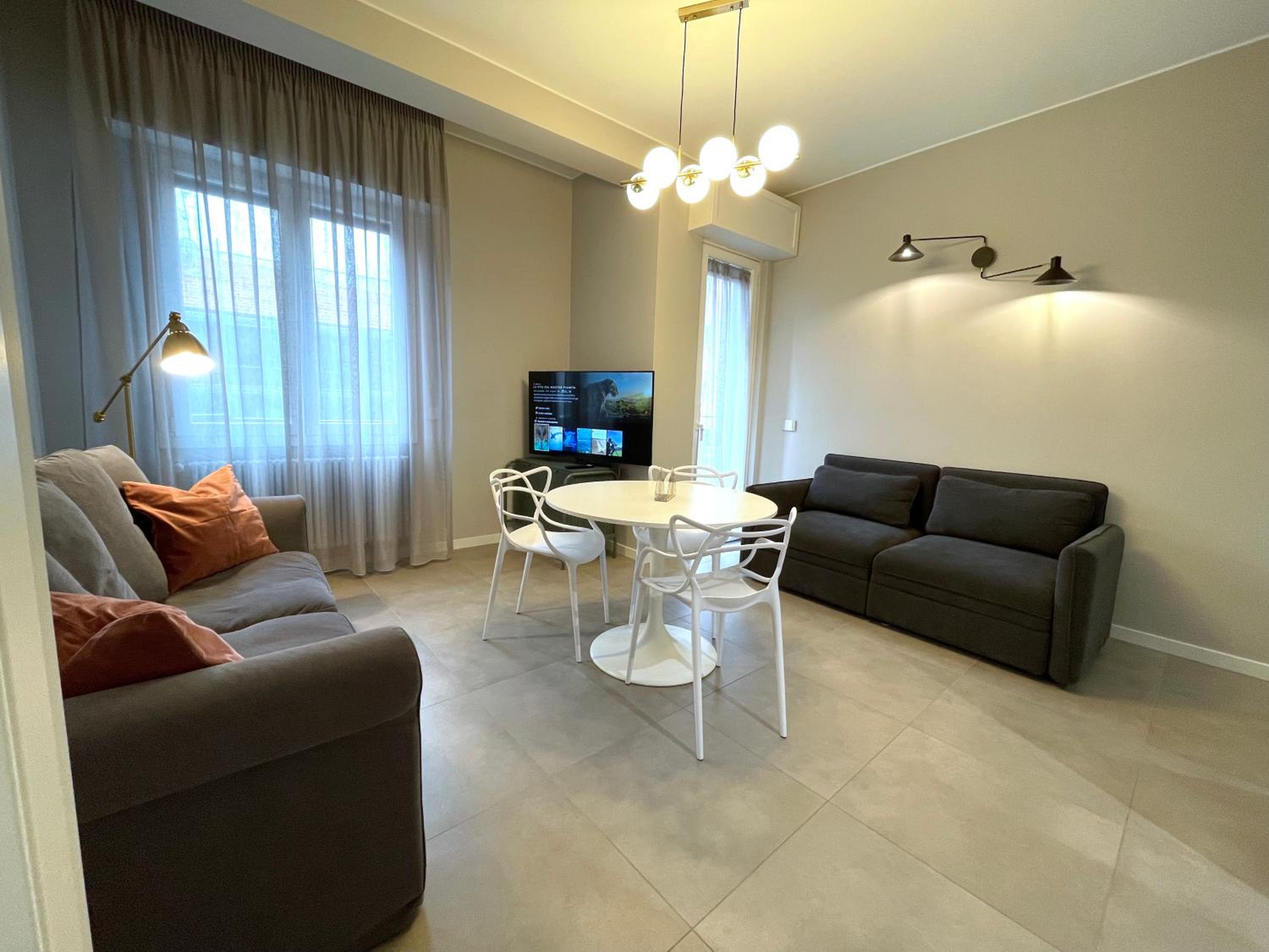 Two-Bedroom Apartment photo 2