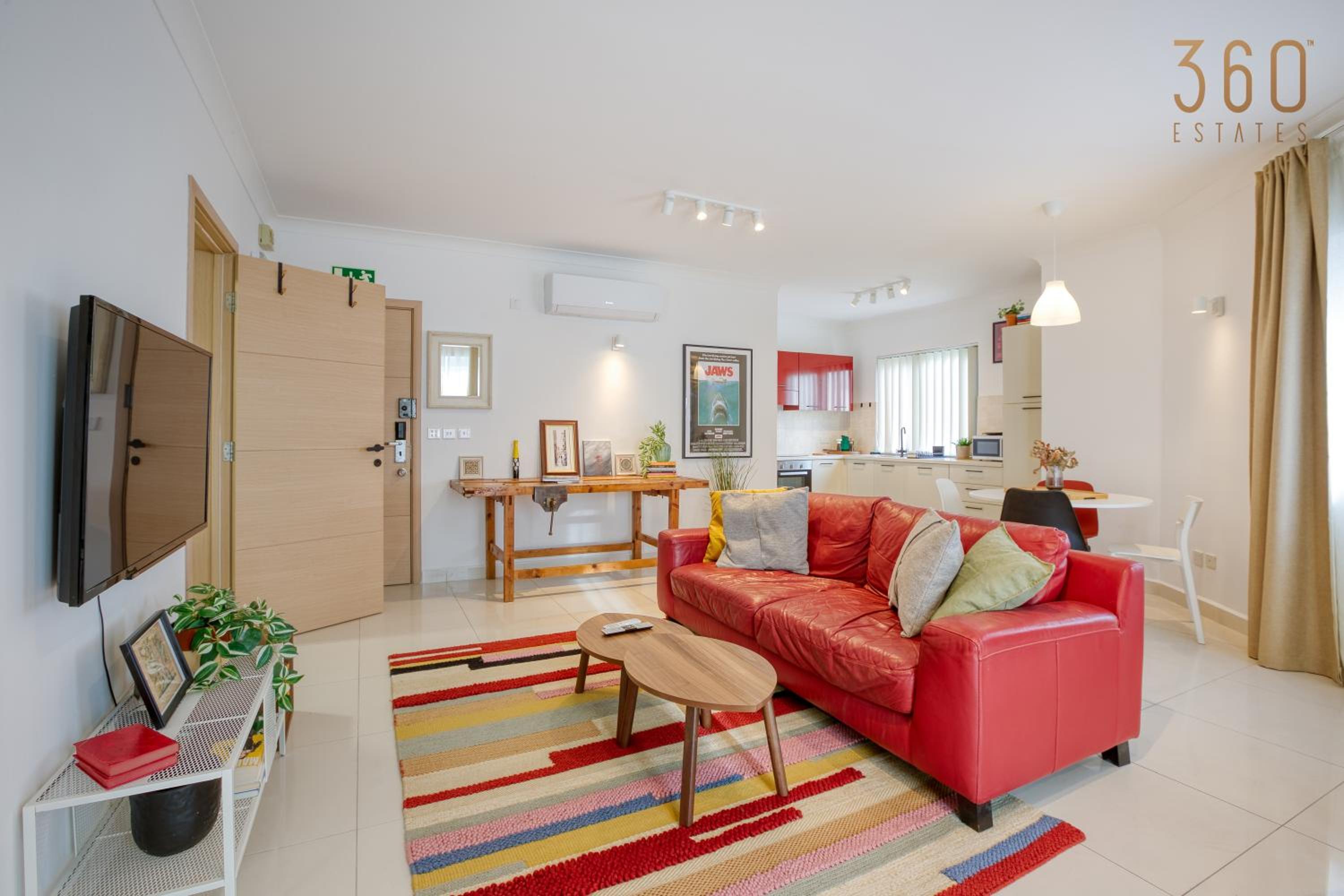 One-Bedroom Apartment
