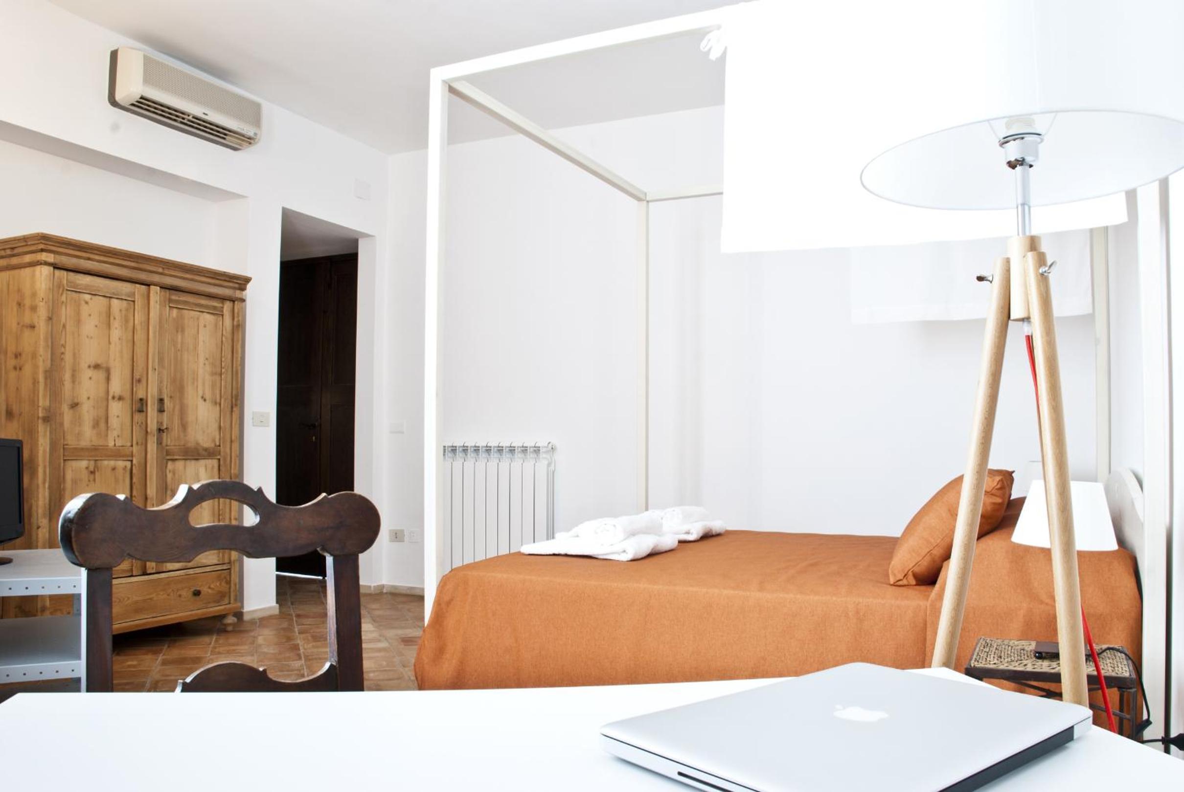 Double Room with Extra Bed photo 3