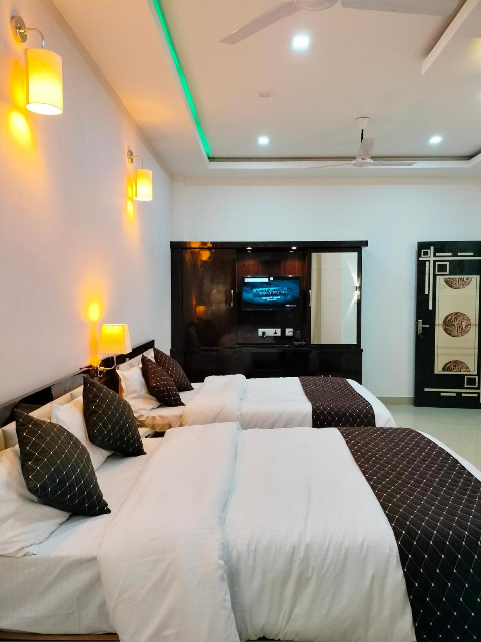 Deluxe Double or Twin Room - Photo 4