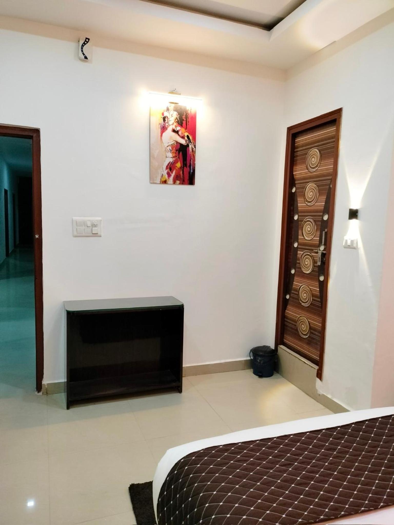 Deluxe Double or Twin Room - Photo 5