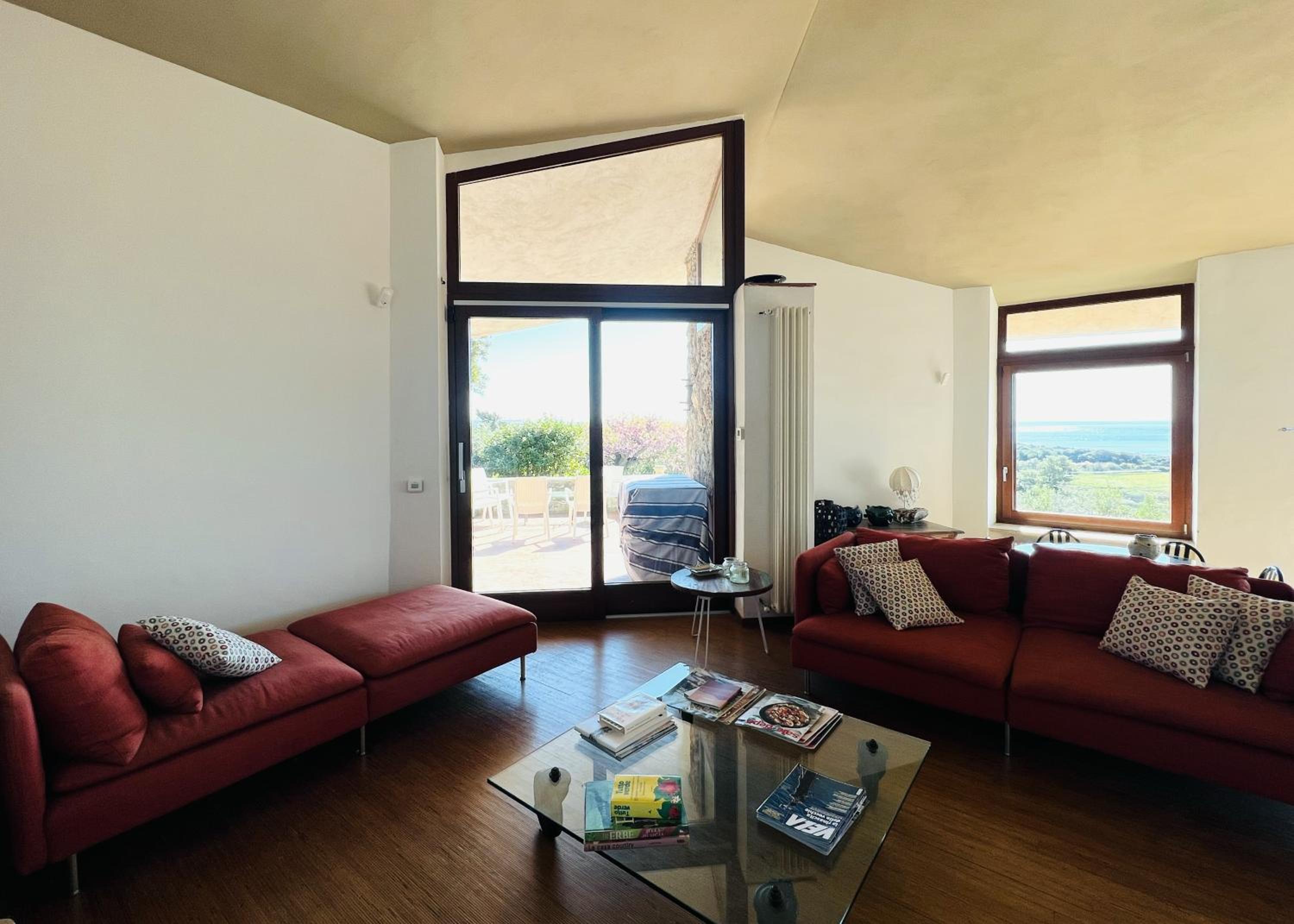 Three-Bedroom Villa photo 1
