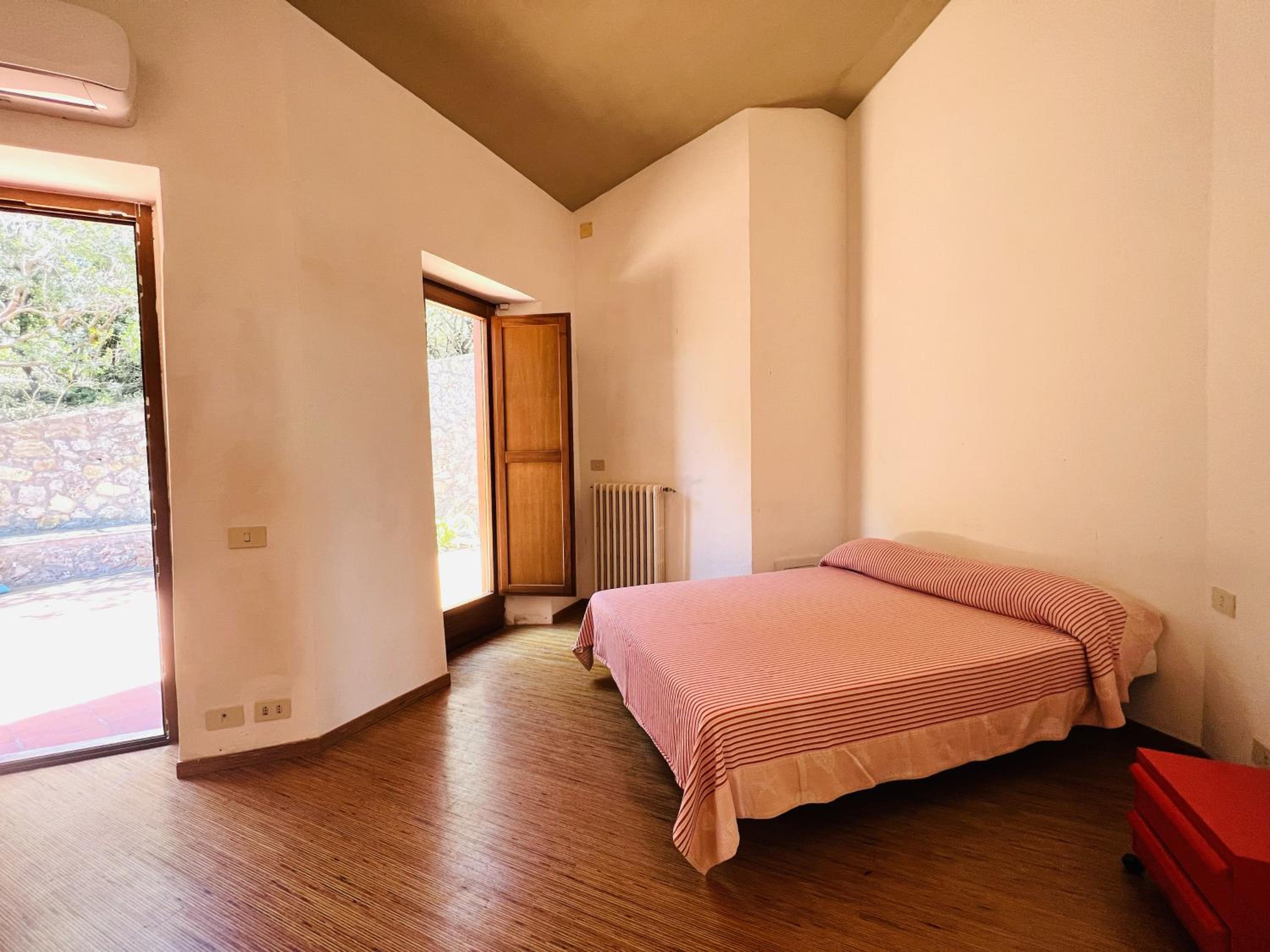 Three-Bedroom Villa photo 3