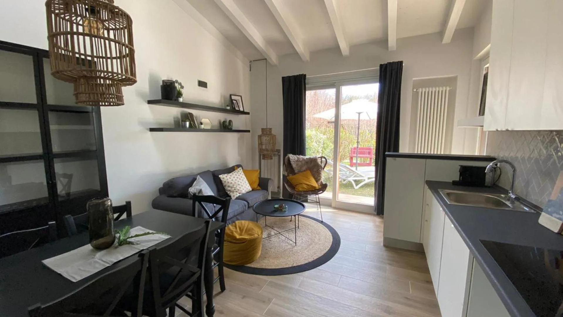 Three-Bedroom Villa with Jacuzzi