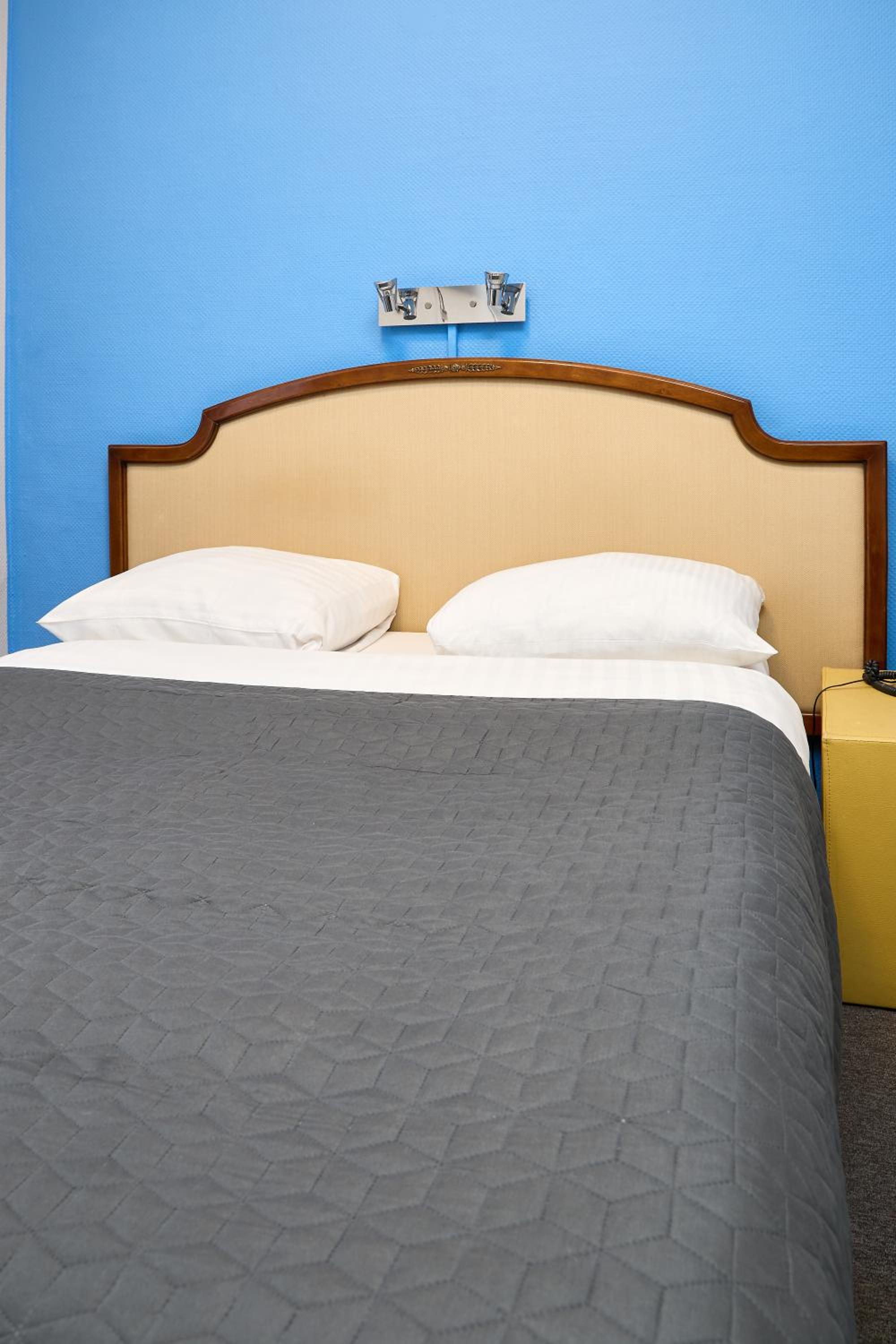 Single Room photo 2
