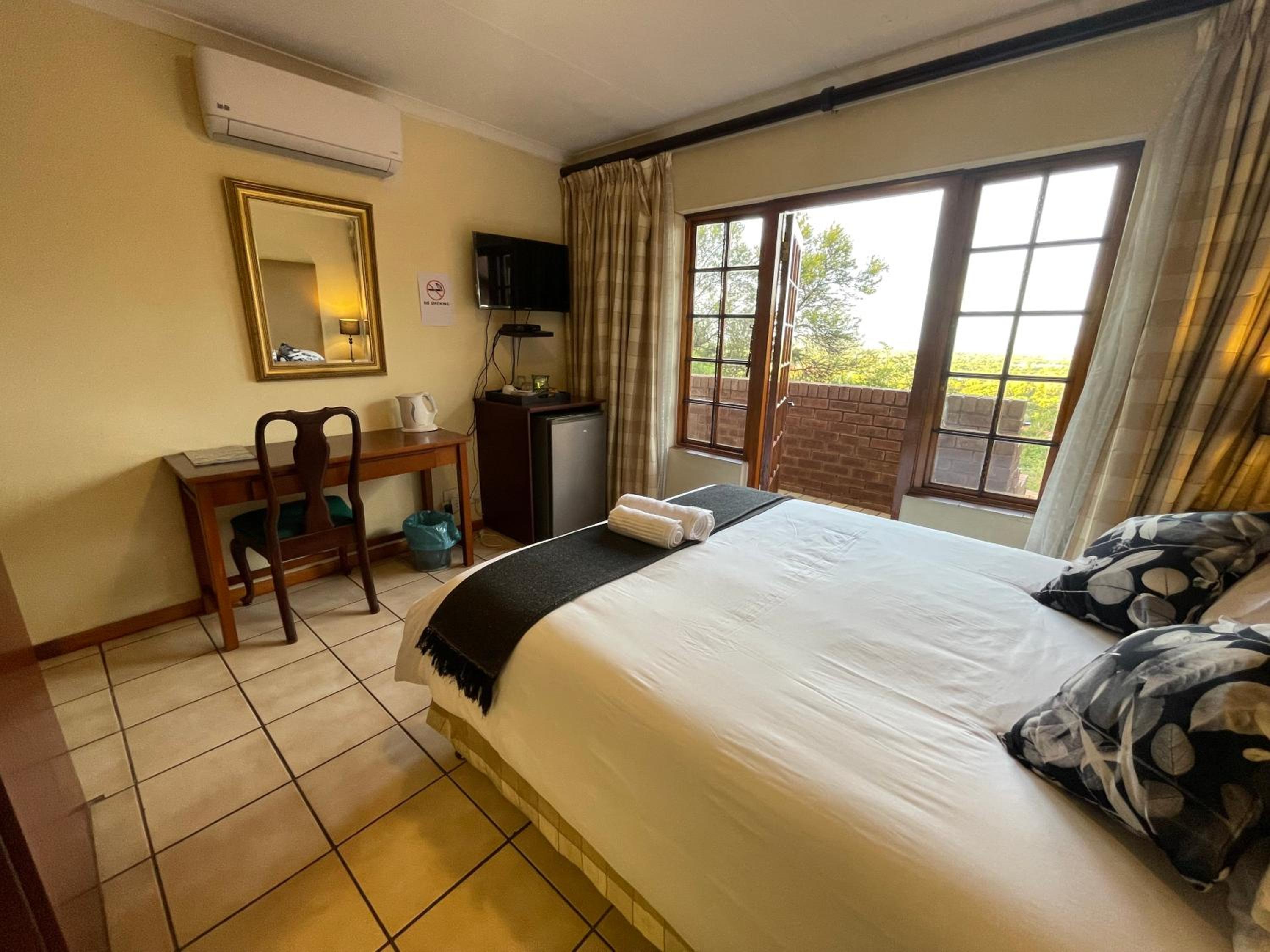 Double Room with Mountain View photo 2
