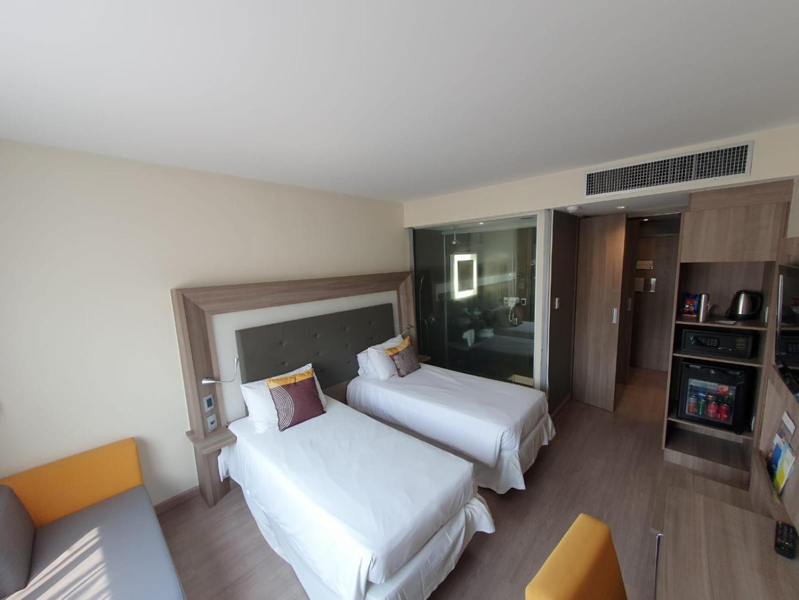 Executive Twin Room - Photo 1