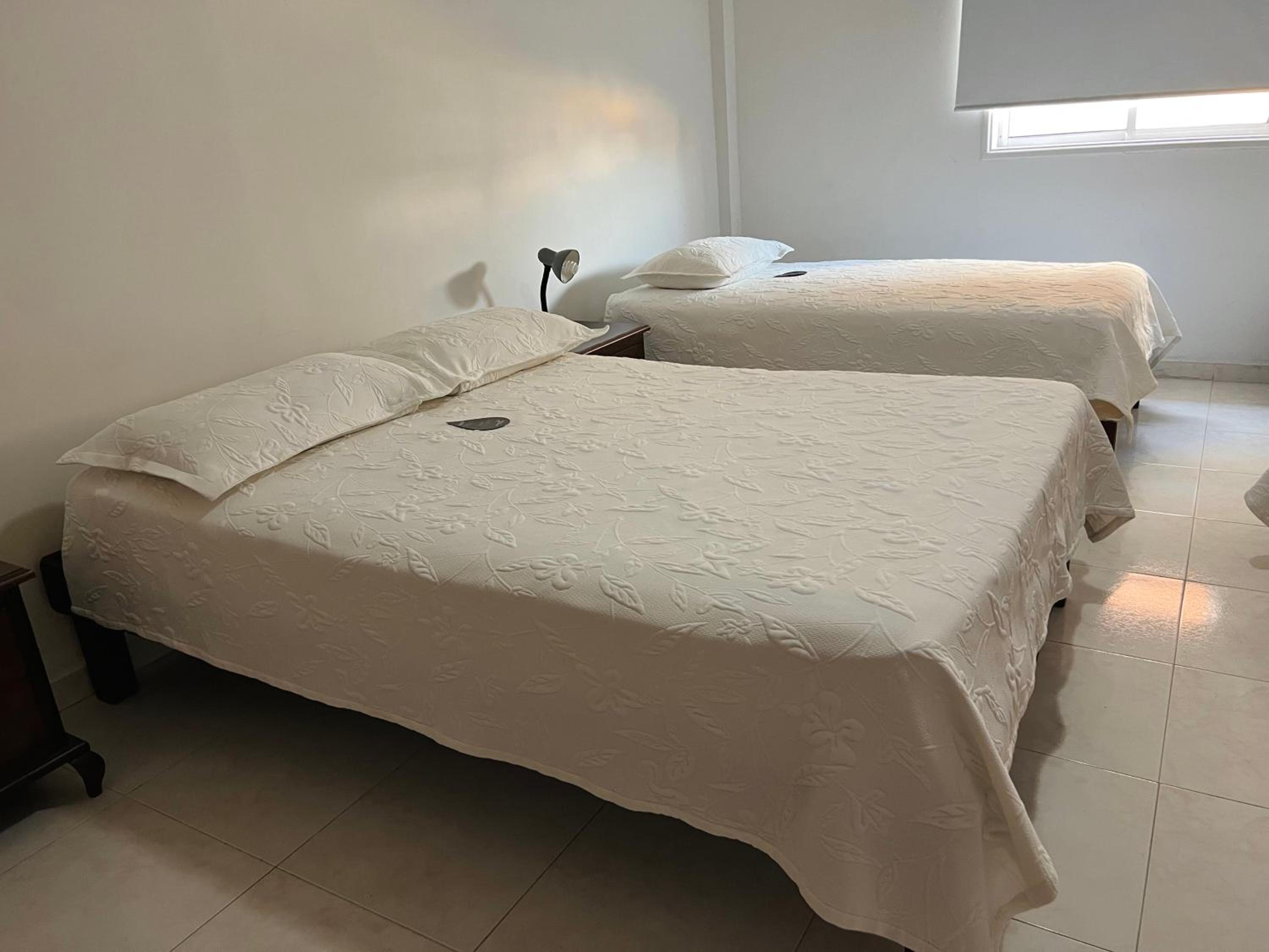 Standard Double or Twin Room - Photo 5