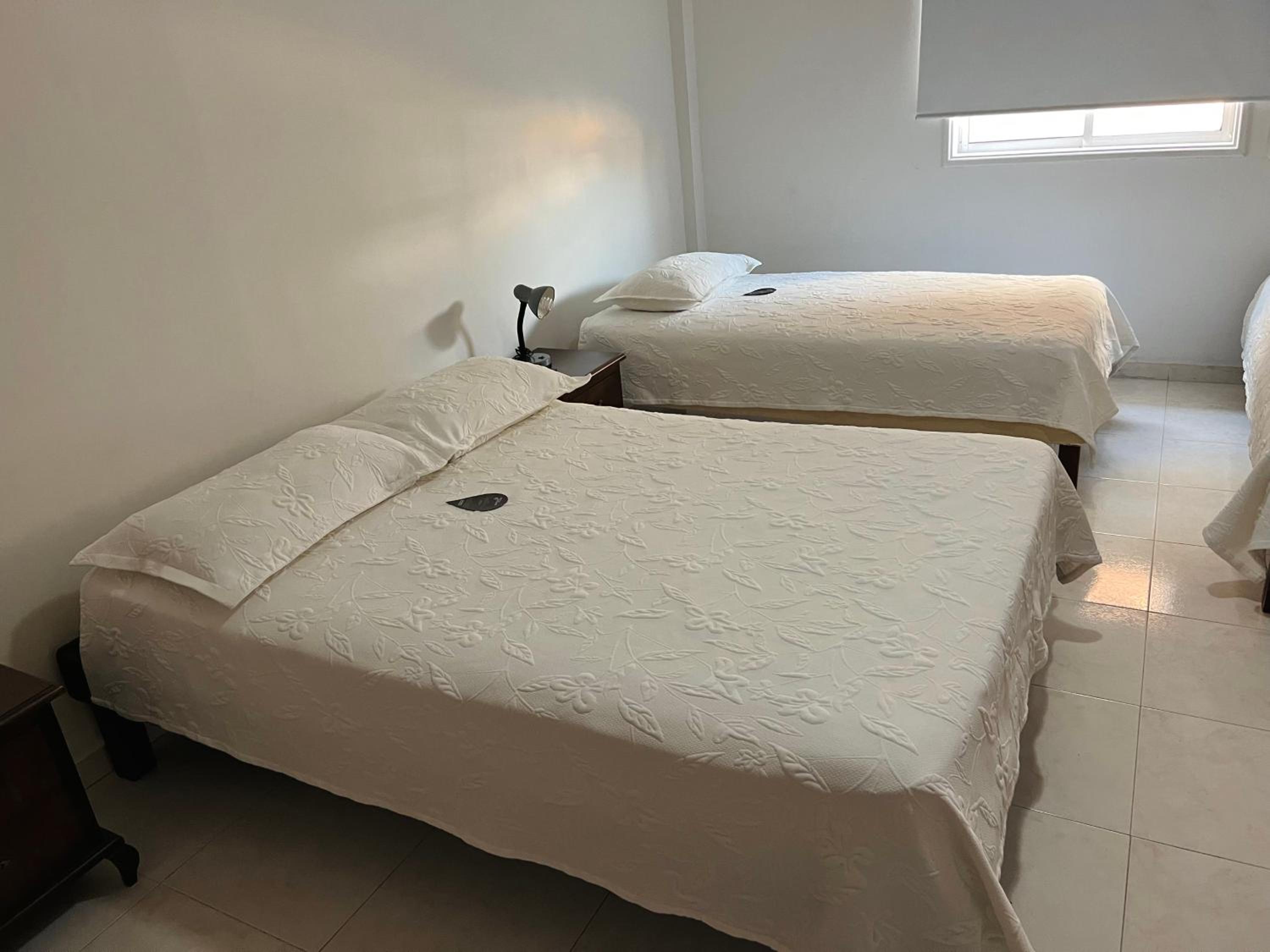 Standard Double or Twin Room - Photo 3