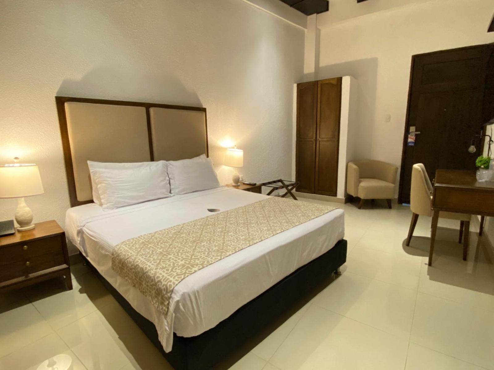 Superior Double Room - Photo 13
