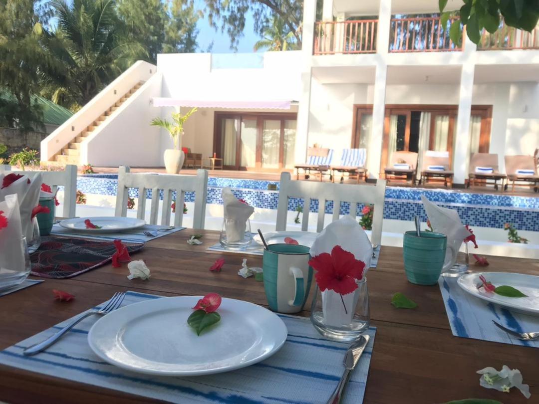 Villa with Private Pool - Photo 11