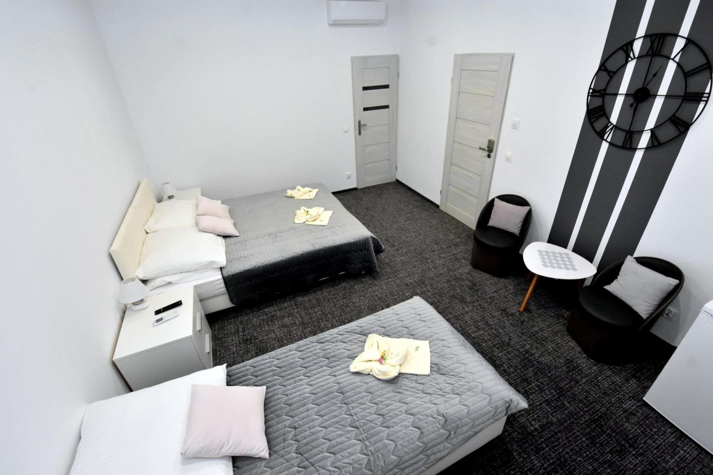 Classic Triple Room photo 3