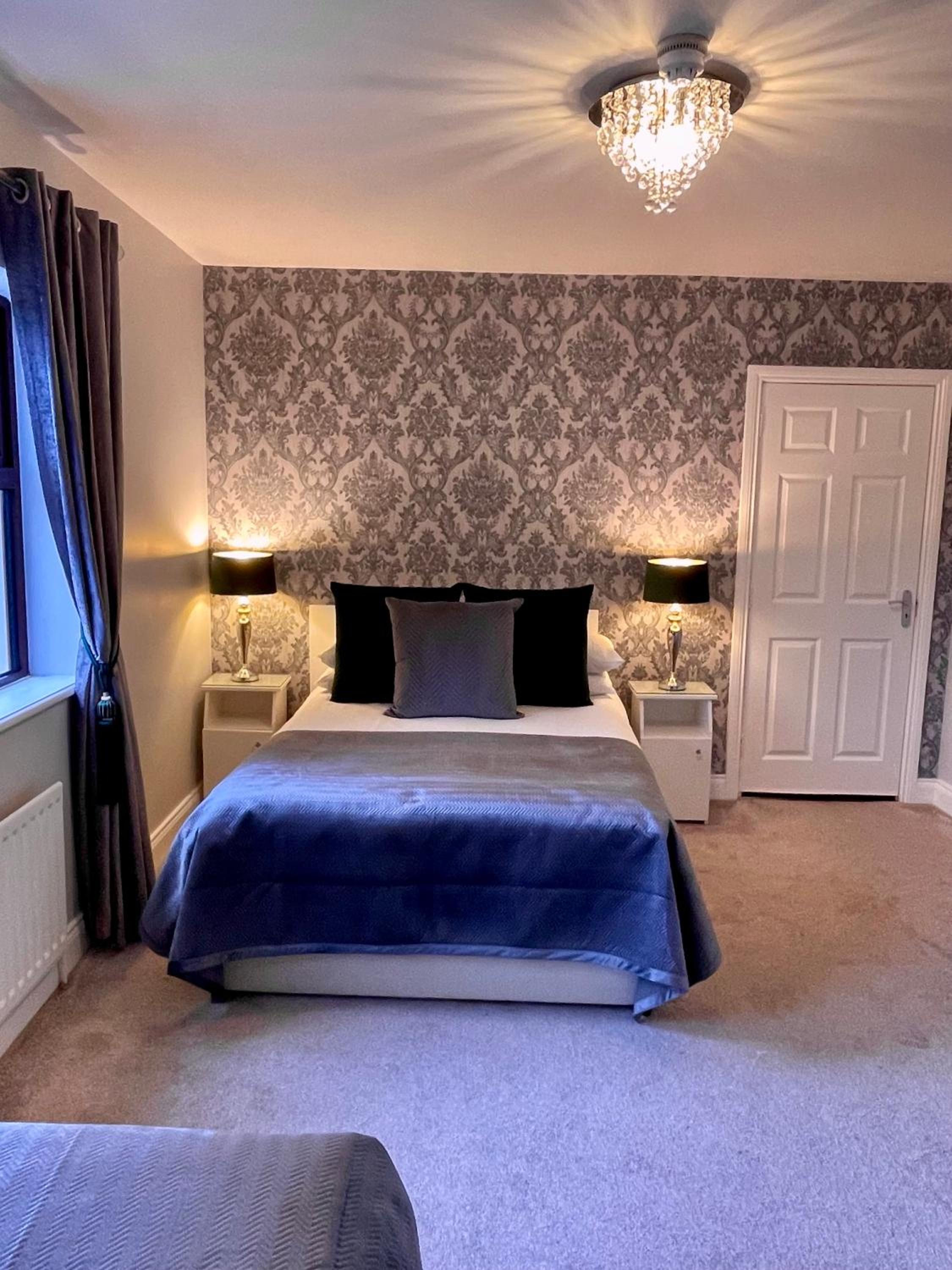  Triple Room with 1 Double bed and 1 Single Bed - Photo 3