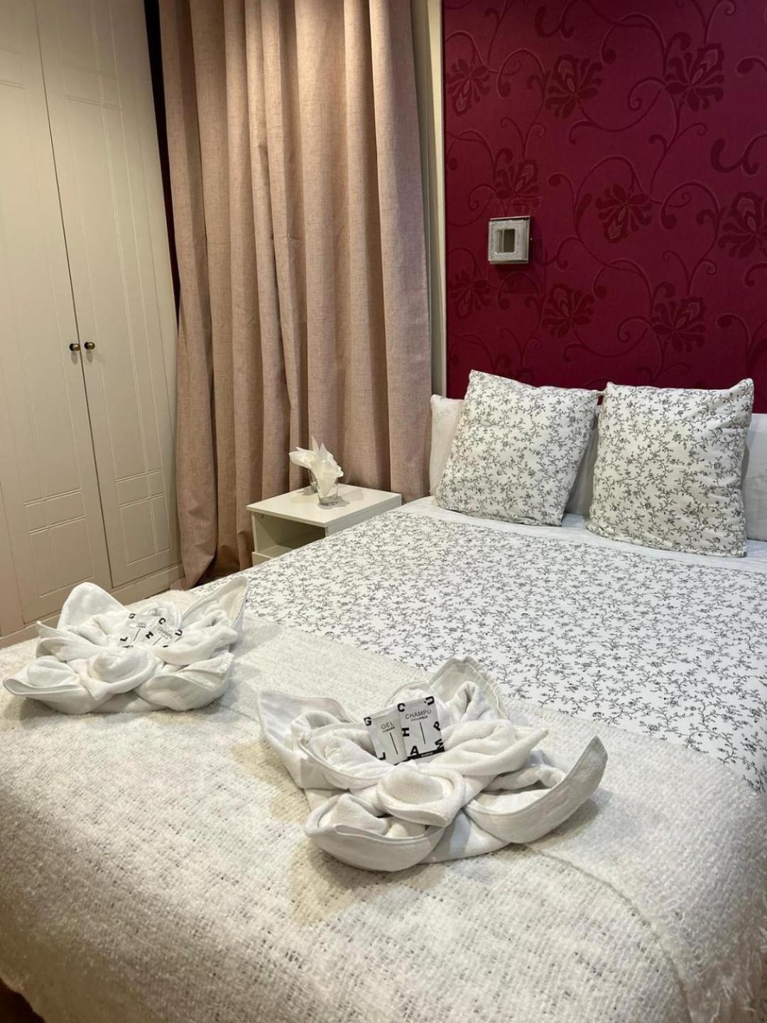 Habitación Doble Interior con Baño Privado