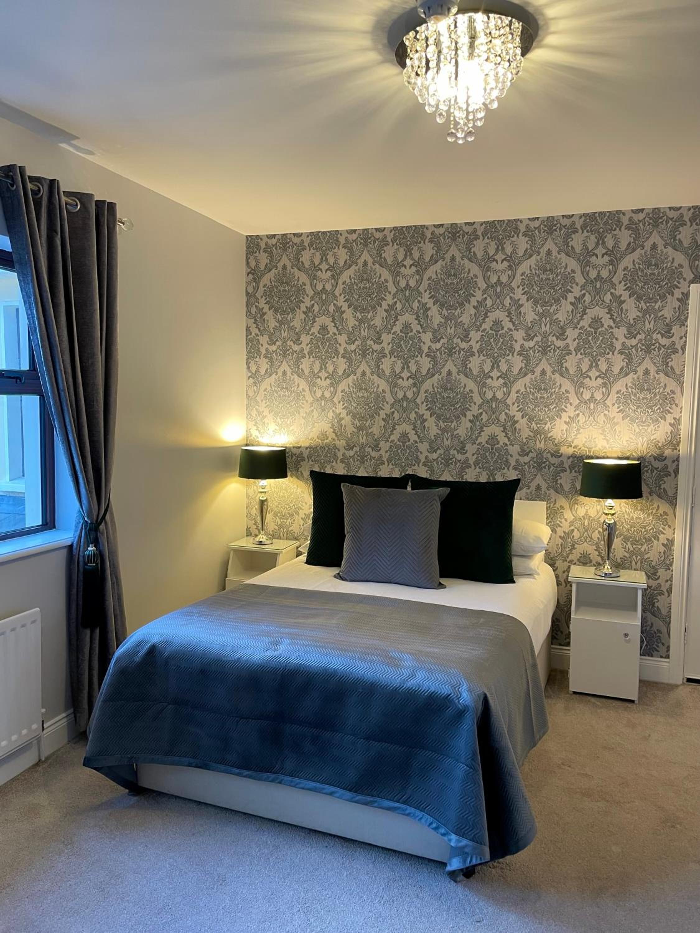  Triple Room with 1 Double bed and 1 Single Bed - Photo 6